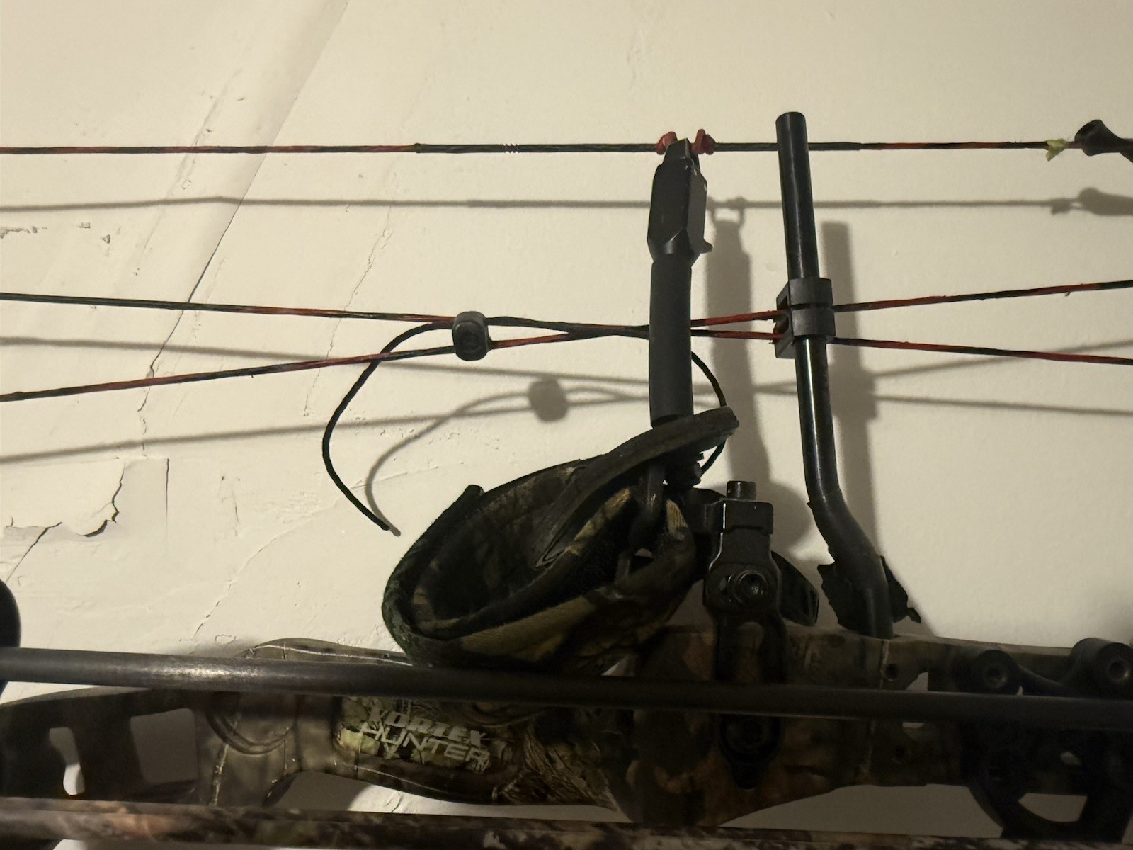 New Barnett Vortex Hunter Compound Bow 45-60 Lb Archery RH