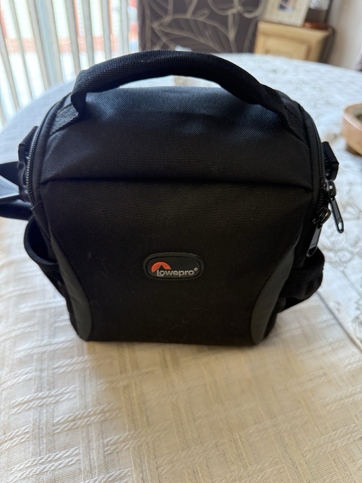 Nikon D3200 Camera with Nikon Lens, Accessories & Lowepro Bag Bundle