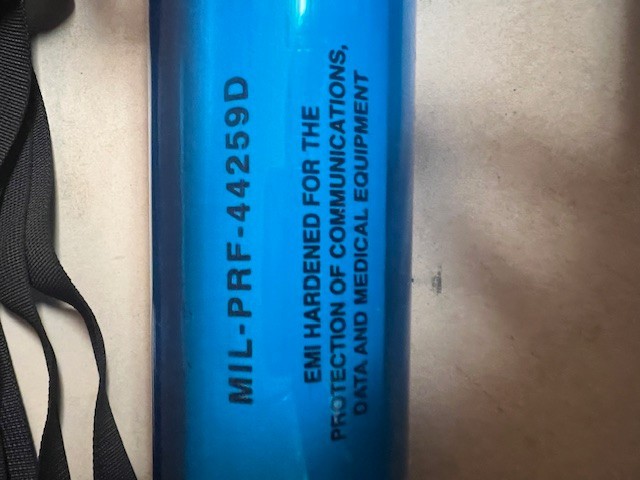U.S. G.I. Fluorescent Light Kit, Unused Condition. Includes 2 Lights.