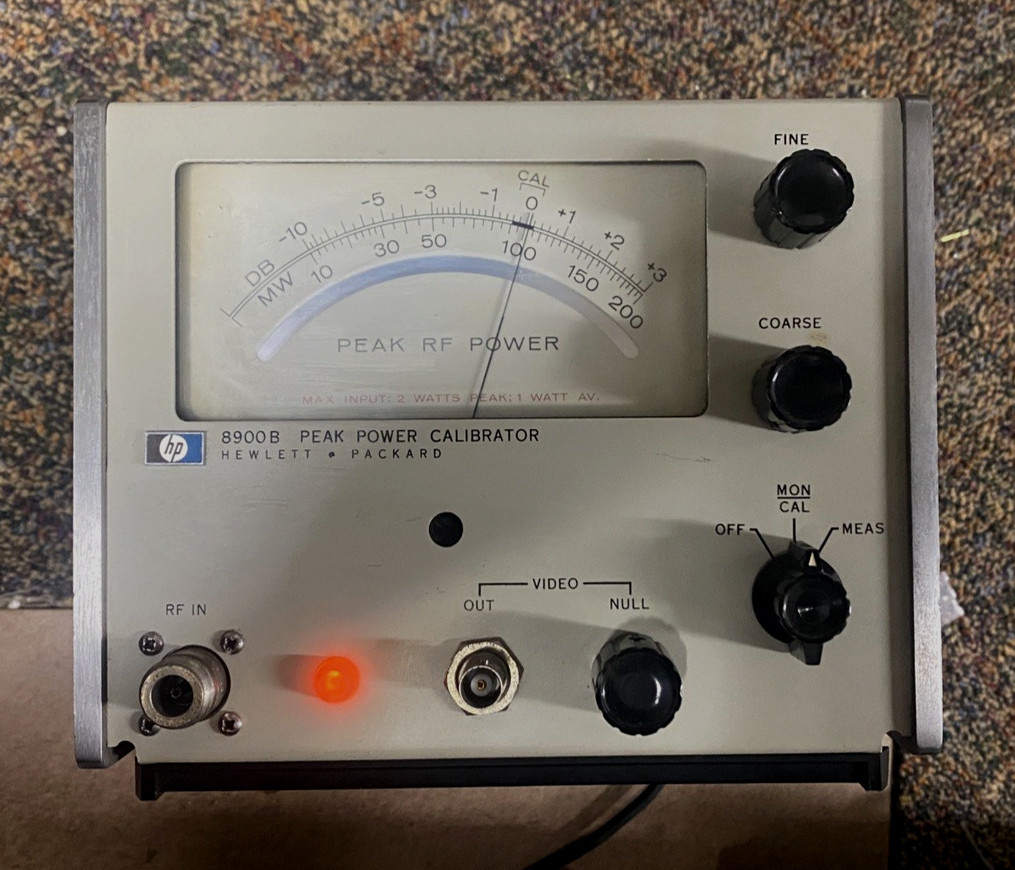 HP 8900B Peak Power Calibrator