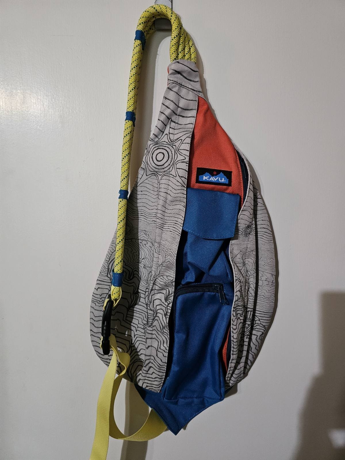 Kavu Remix Rope Sling Bag Crossbody Backpack Travel Tan Blue Orange Yellow