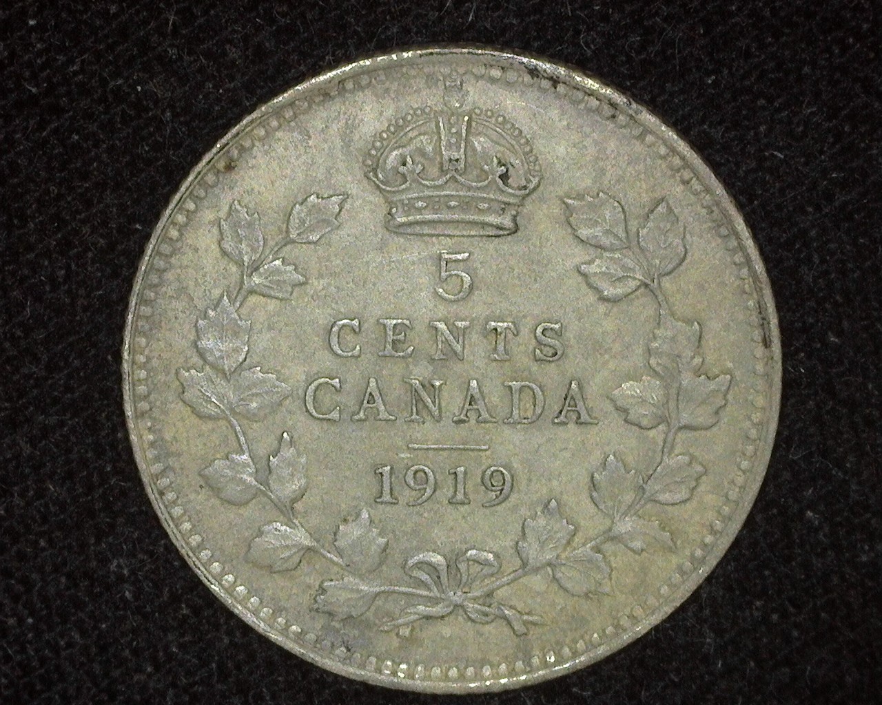 CANADA 1919 5 CENTS SILVER KM22 ABOUT UNCIRCULATED ~D51