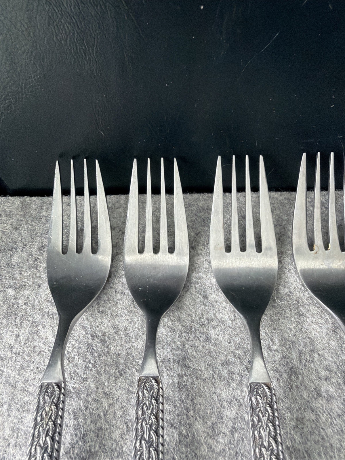 6 MCM JAPAN STAINLESS STEEL FLATWARE BRAIDED ROPE PATTERN Dinner Forks Flatware