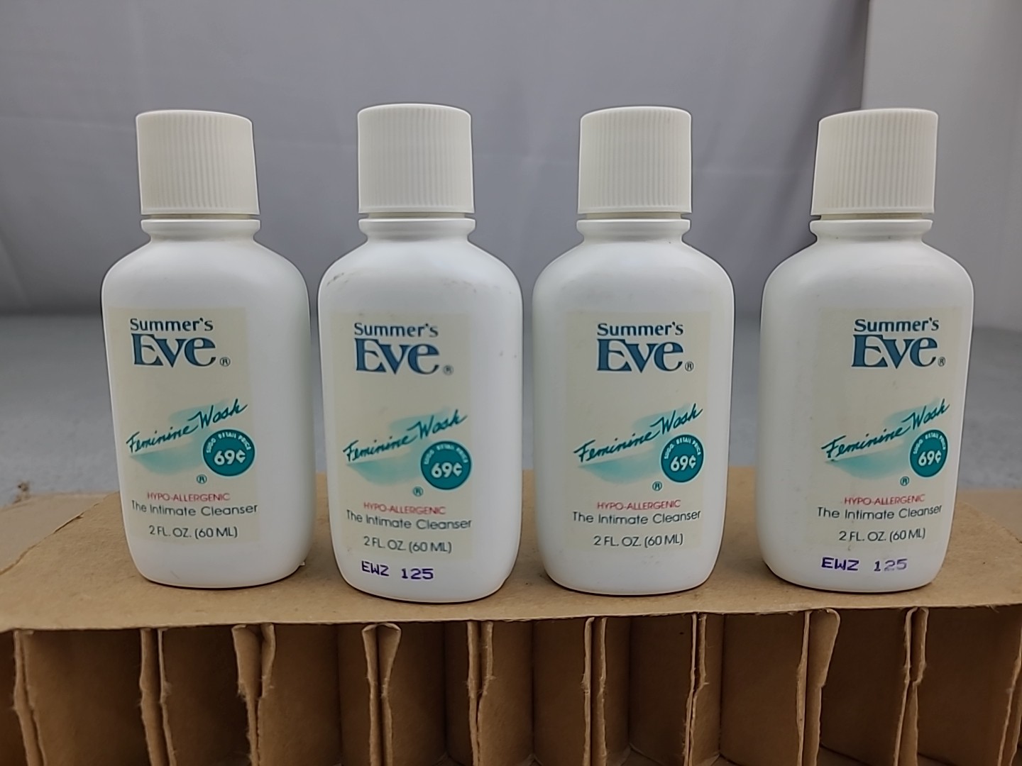 4x Vintage Summers Eve Feminine Wash Cleanser 2 Oz Travel Movie Prop