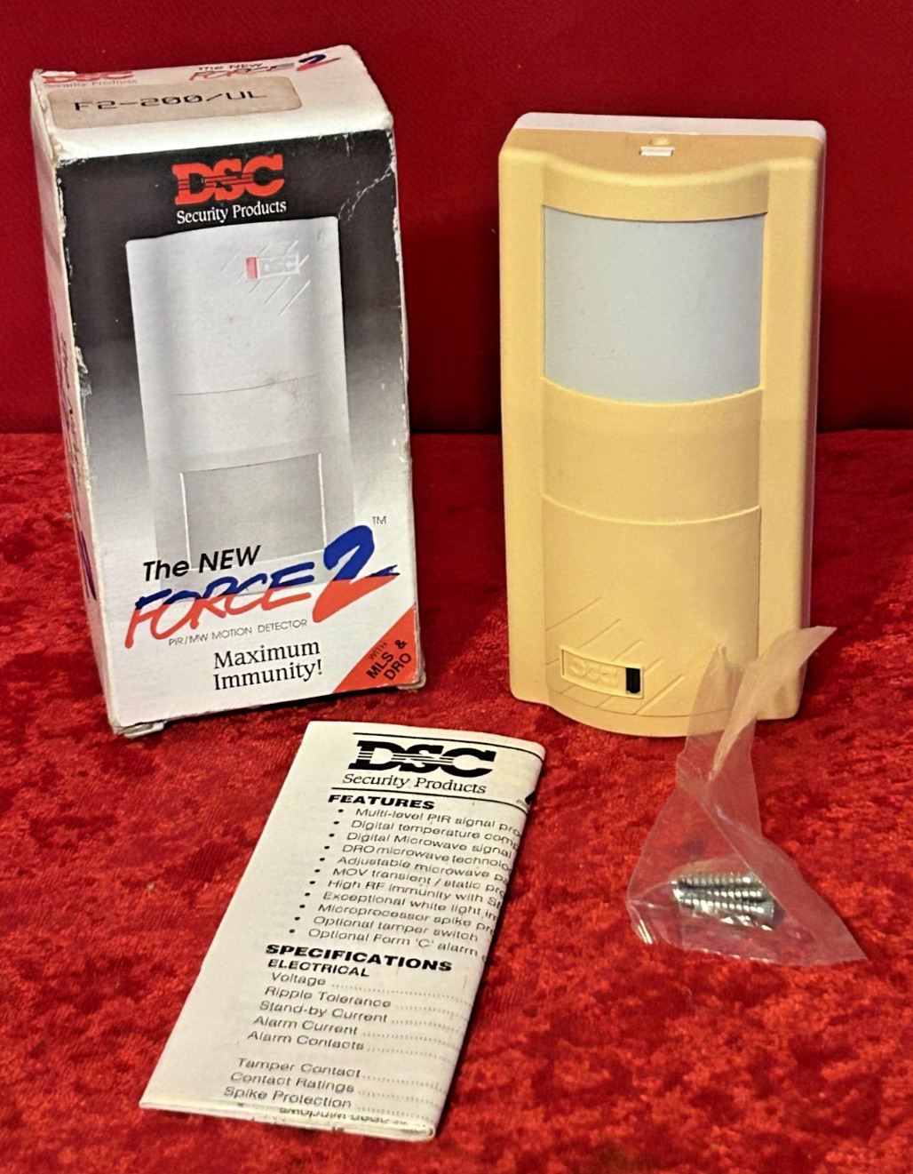 DSC Force 2 F2-200/UL PIR/MW Motion Detector B17