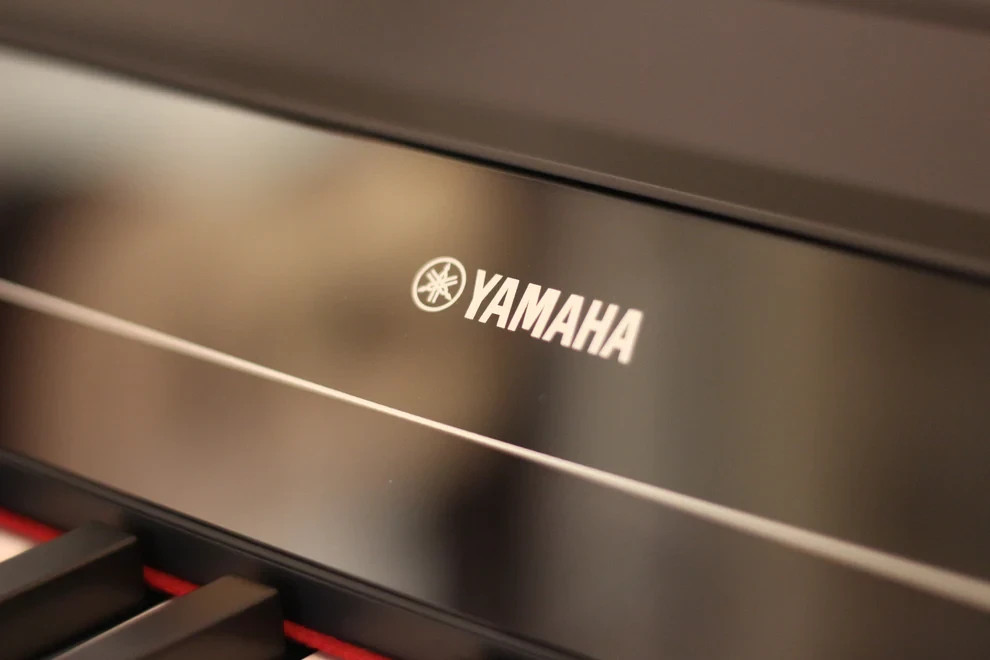 Yamaha P-S500 B Digital Piano (Floor Model)