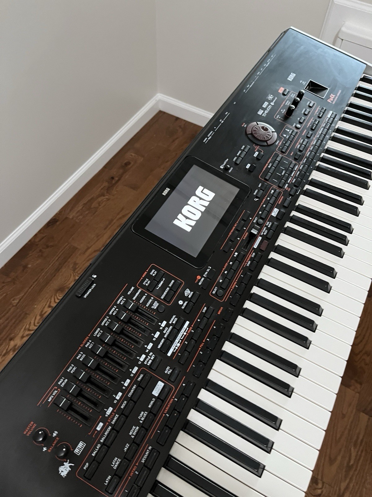 Korg PA4x 76-key Professional Arranger Keyboard