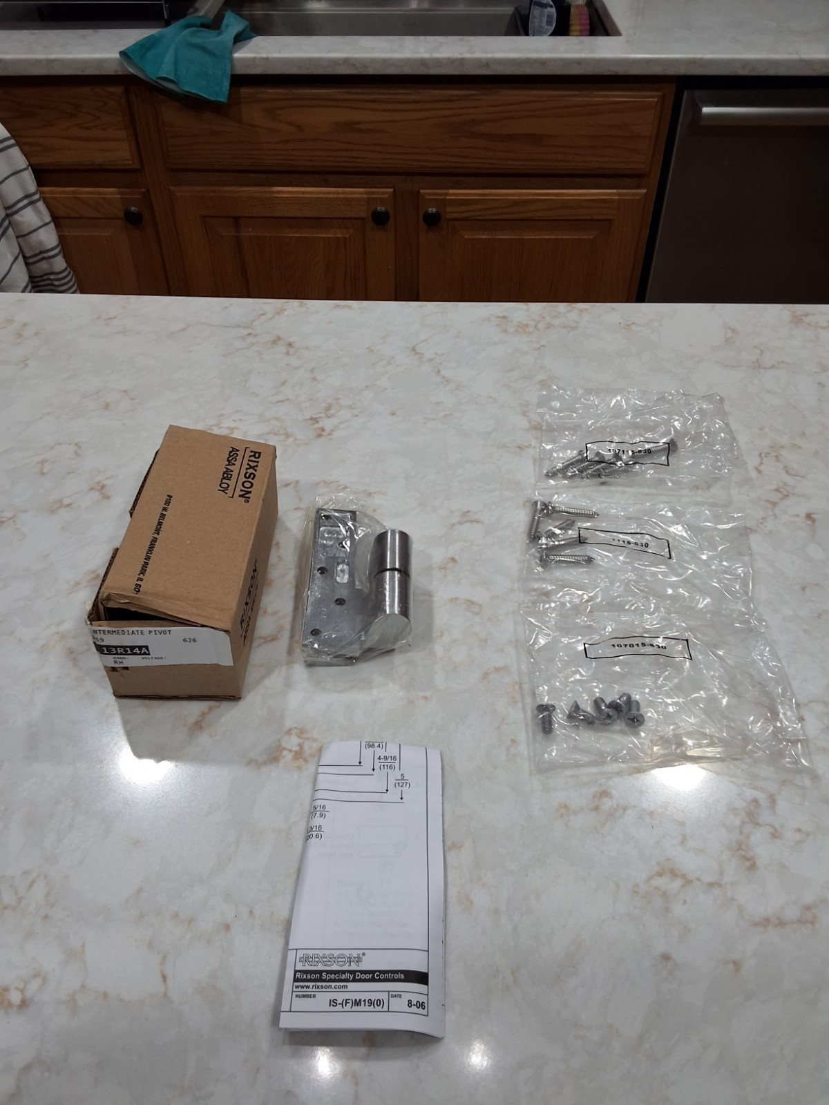 RIXSON ASSA ABLOY INTERMEDIATE PIVOT SET M19 626 RH