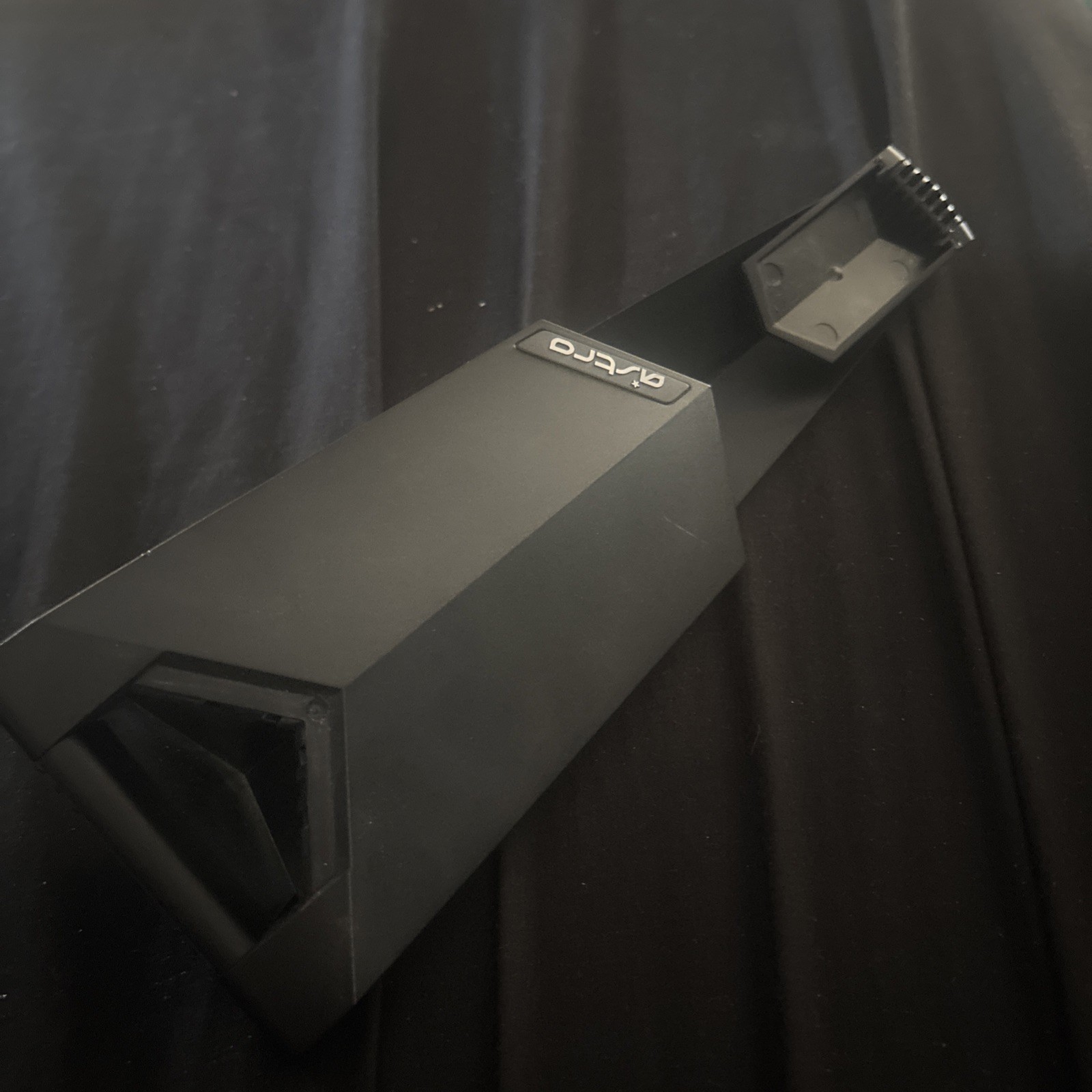 Astro foldable headset stand for Gaming