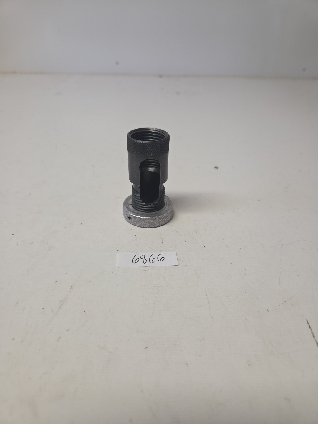 (1) K&M Precision Expand Mandrel Window Riser (See Desc!)