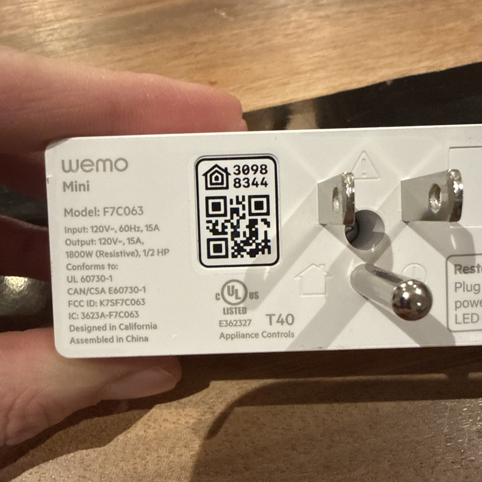 Set of 2 Wemo Mini WiFi Smart Plug Model F7C063, Good Condition, White