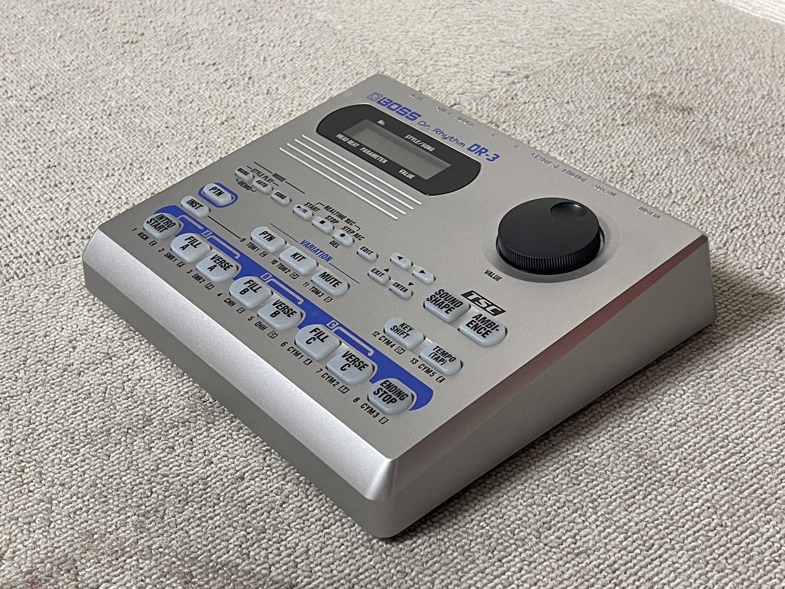 BOSS DR-3 Dr. Rhythm Drum Machine Digital Beat Maker MIDI TSC Used Excellent