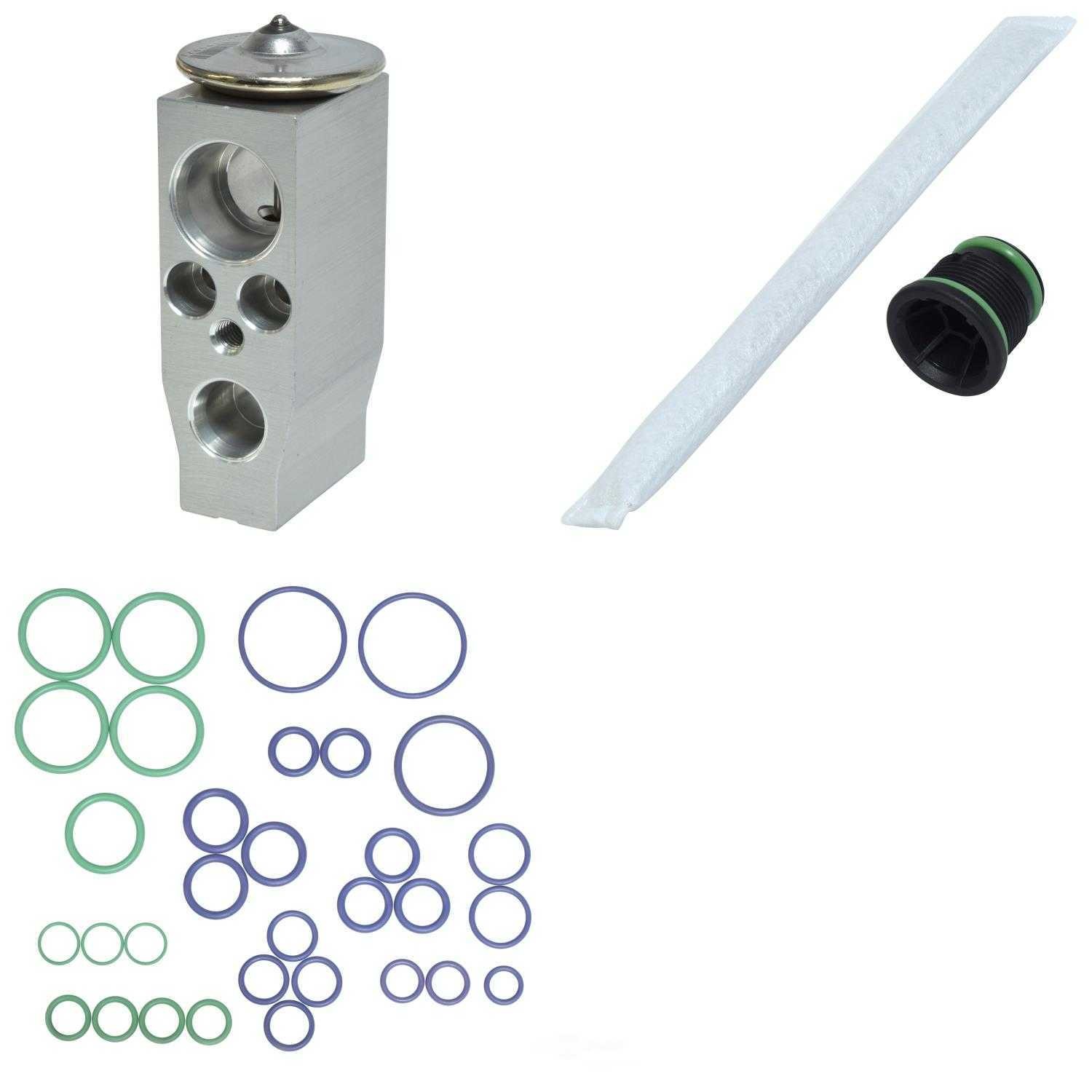 A/C System Repair Kit UAC AK 2011