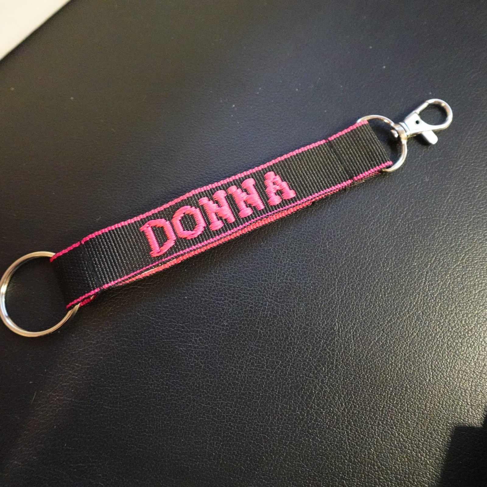 Donna Lanyard Key Strap Keychain Personalized Novelty Name Gift Black Pink