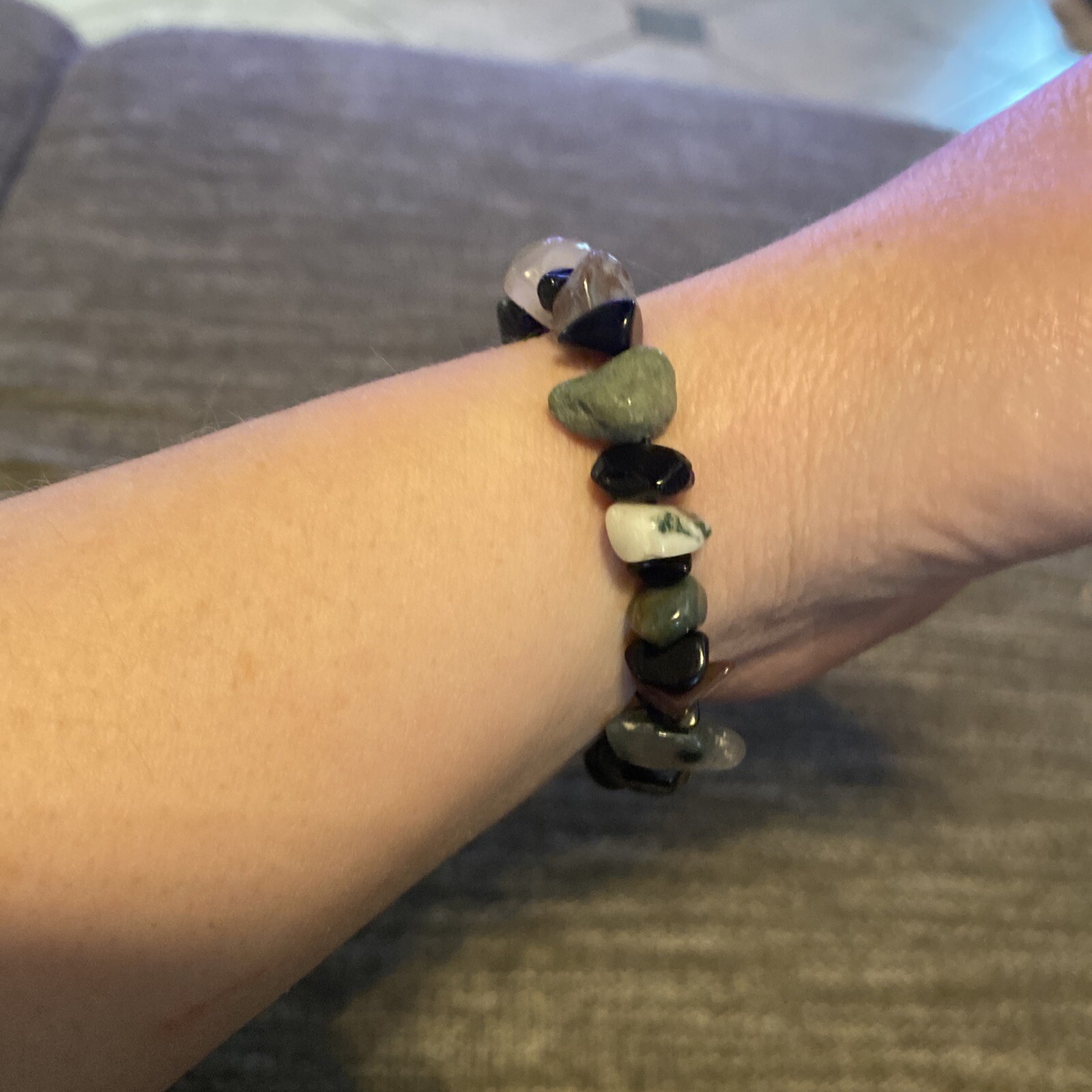 Agate and obsidian handmade Stretch Bracelet 7 in