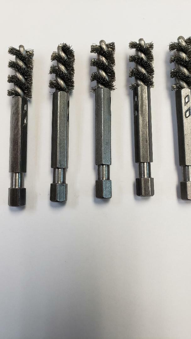 Hightbrush T858 5/8'' Dia Power Fitting Brush Stainless St 1/4''Hex drive  1 eac