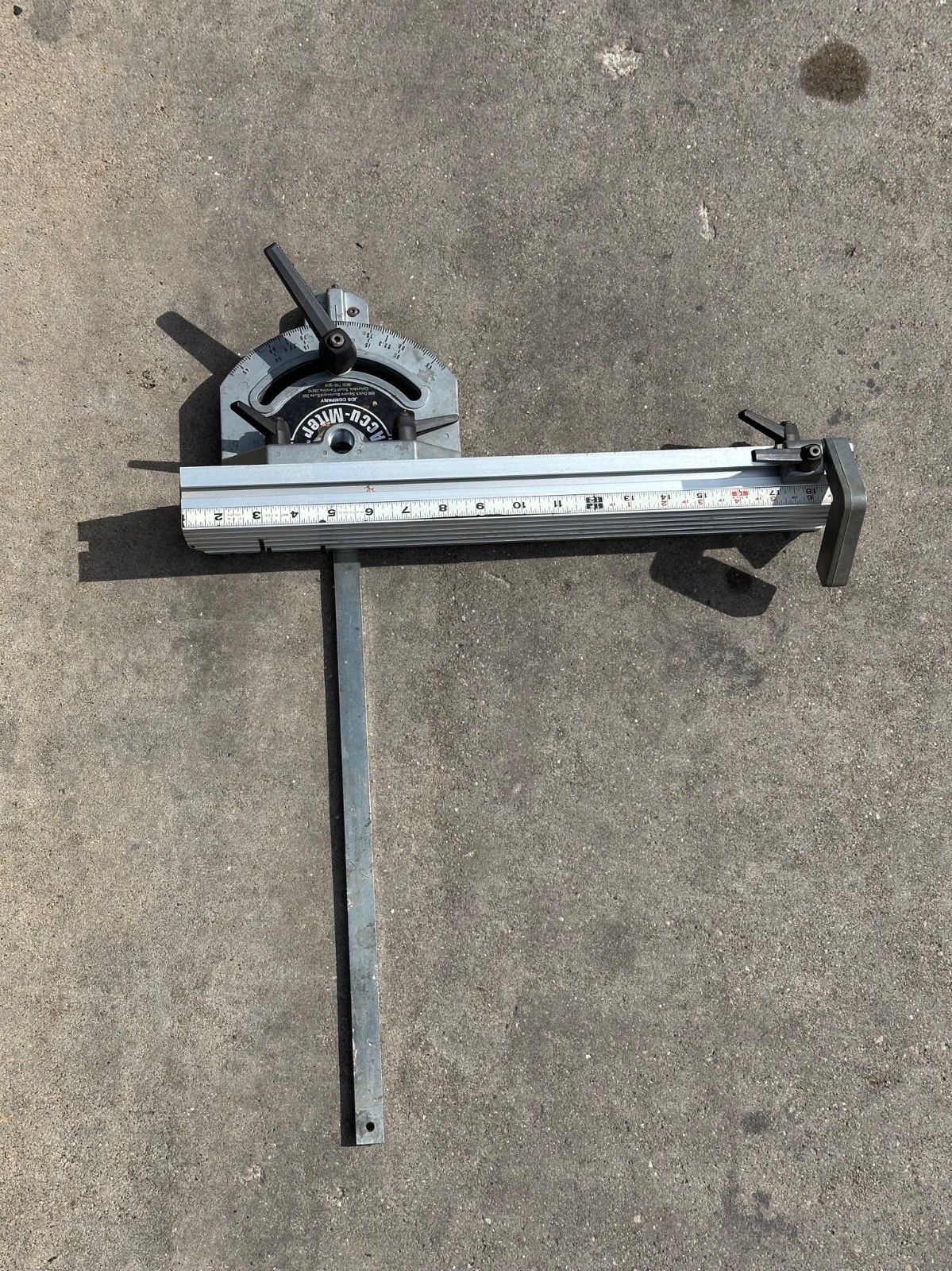 Accue-Miter Miter Gauge 7" Head 23-1/2" Bar L. 3/4" Bar W. 7/16" Bar T. (6809)