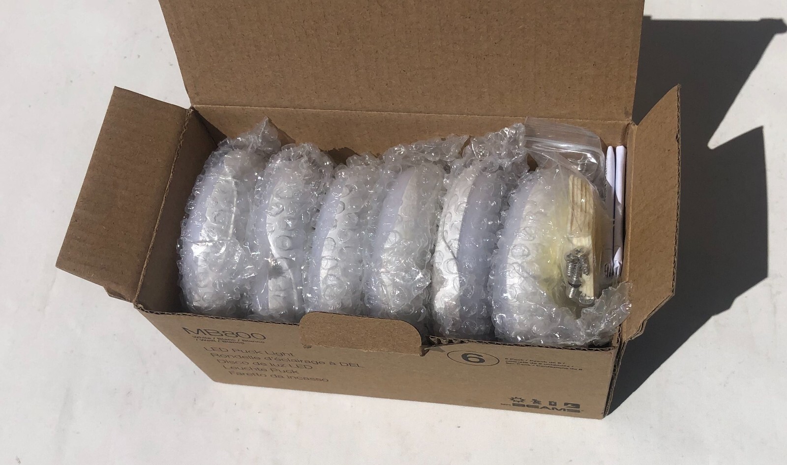 Mr Beams MB800 White LED 3" Puck Lights, Instructions & Adhesive  lot Of (6)