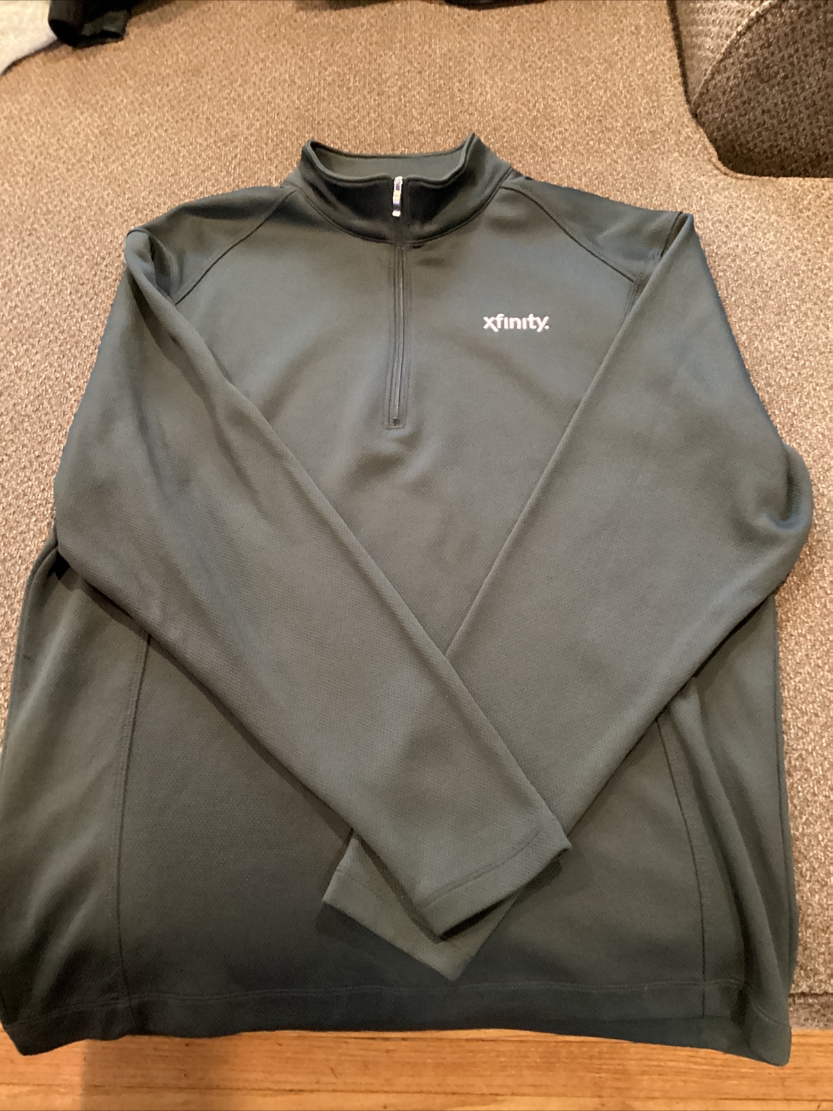 Nike Golf Quarter Zip Mens L Excellent Condition Xfinity Telecommunications Logo
