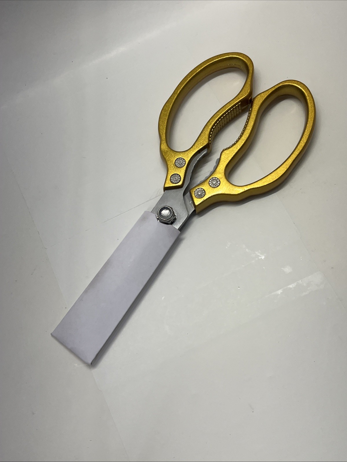 AWinjoy Kitchen Scissors, Heavy Duty Sharp Kitchen Shears Dishwasher Safe