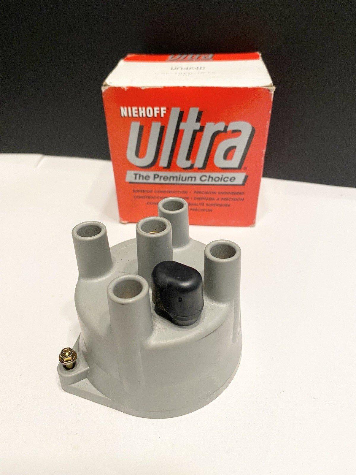 Distributor Cap NIEOFF WA464D (Made in USA)