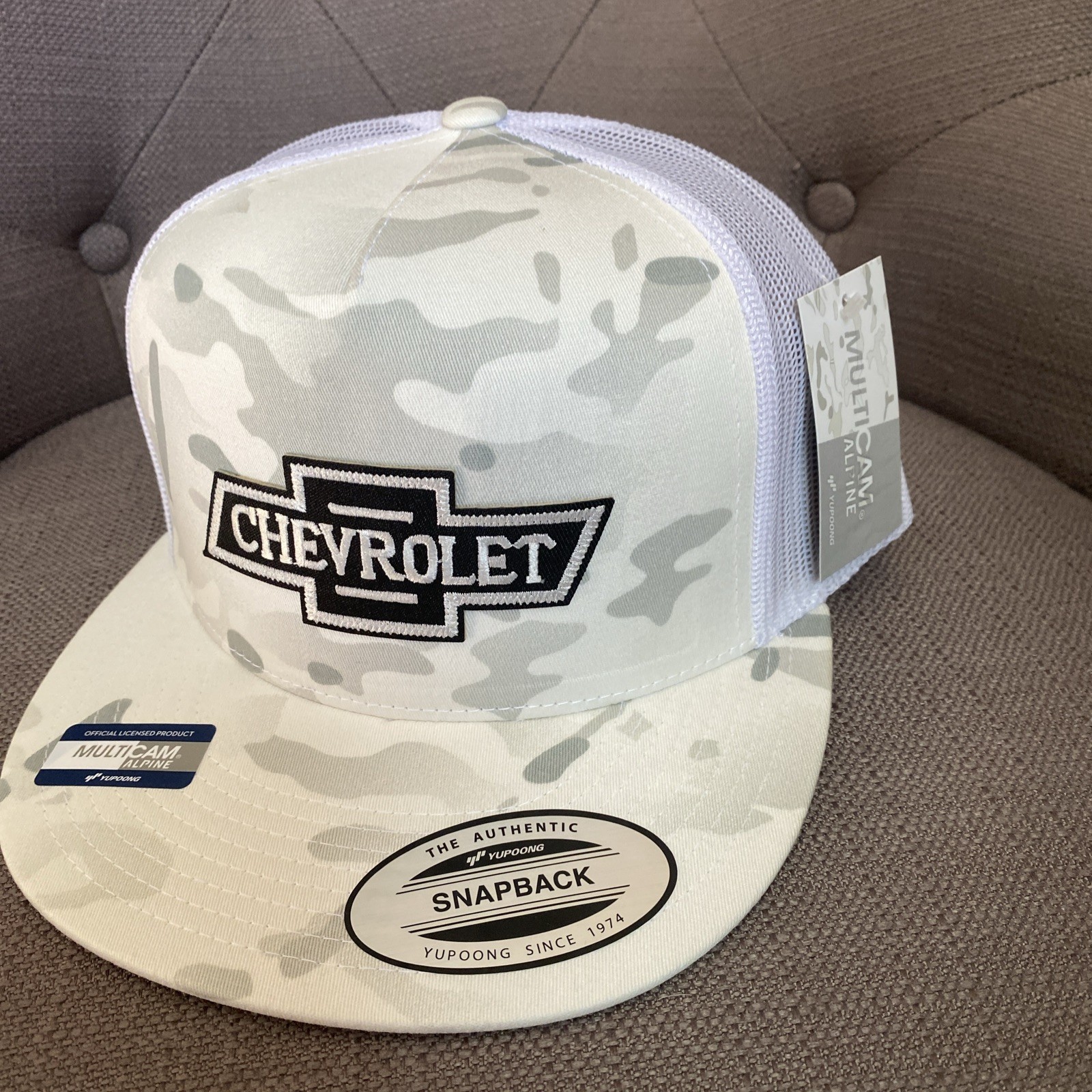 Chevrolet Chevy embroidered patch On flatbill Snapback Trucker Hat Yupoong