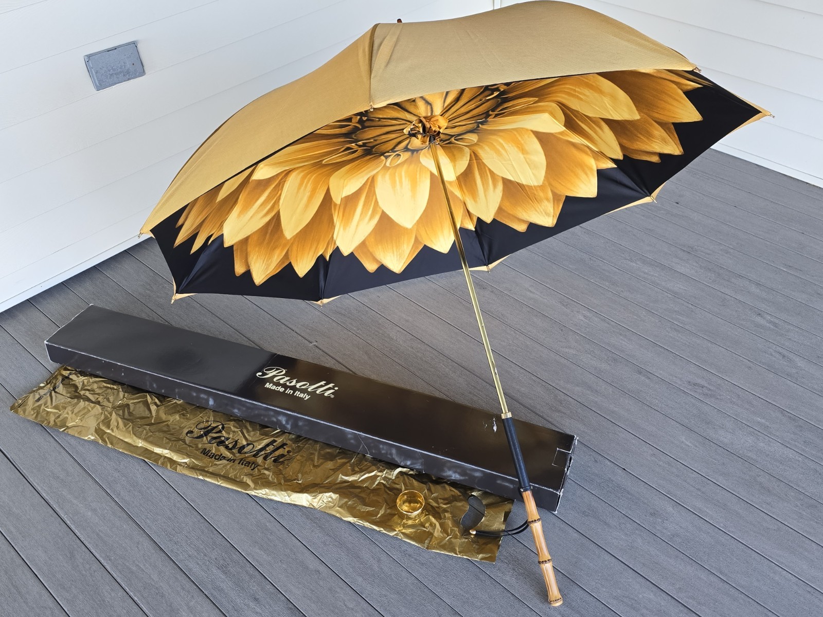 Super Beautiful Woman’s Pasotti Ombrelli Dahlia Gold Umbrella/Parasol in Box