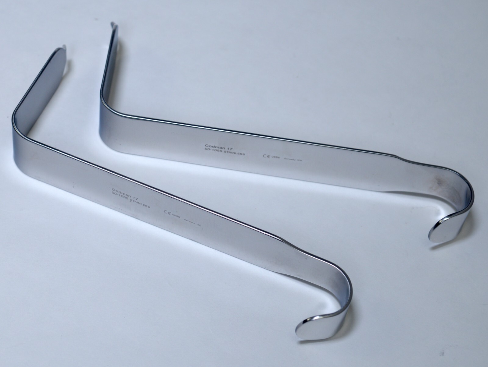 Codman 17 #50-1085 Spinal Retractor Stainless Steel Orthopedic Instrument