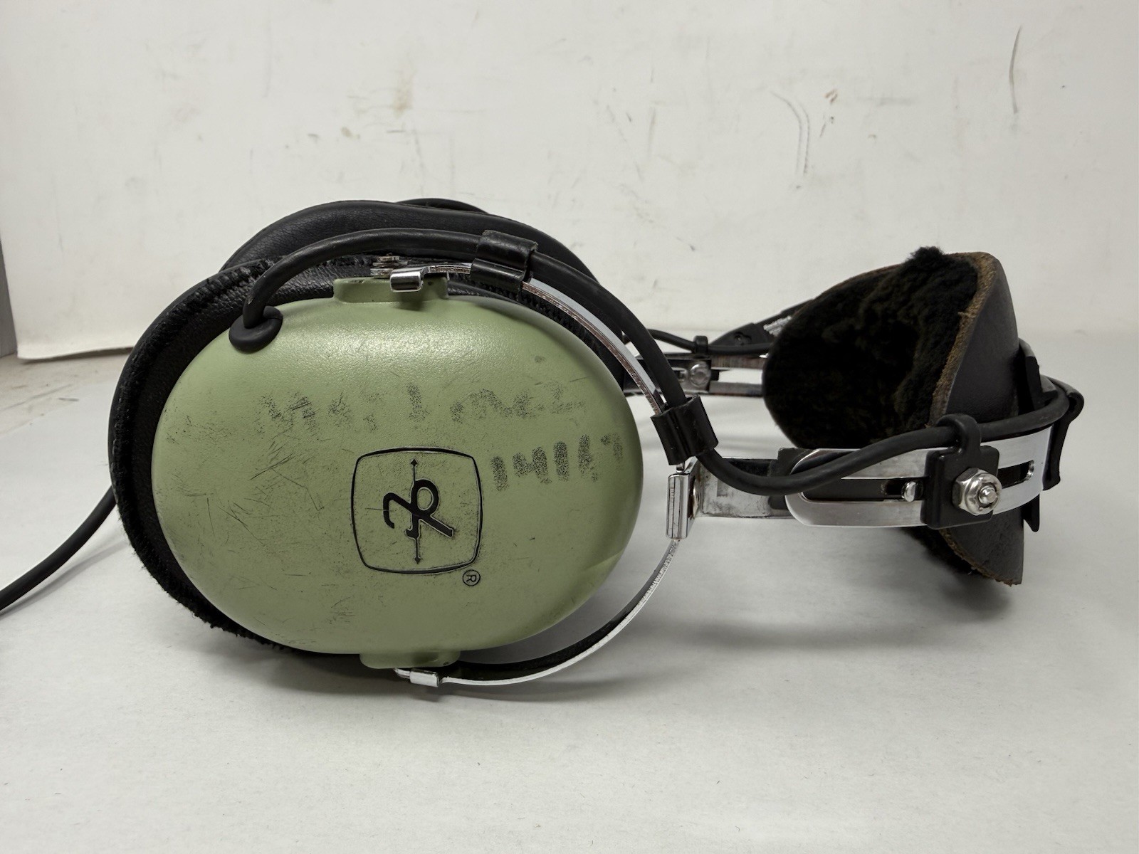 David Clark 40493G-01 Headset with M-7A Microphone