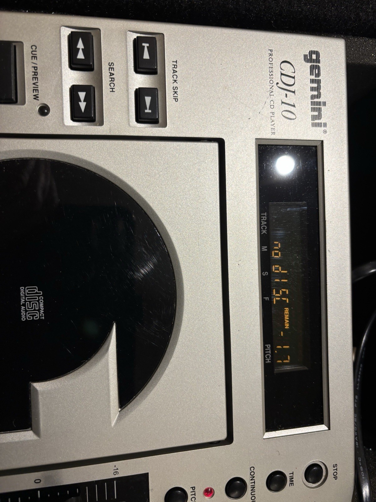 GEMINI CDJ 10 x 2, WITH HARD CASE DJ CD MIXER SYSTEM SETUP