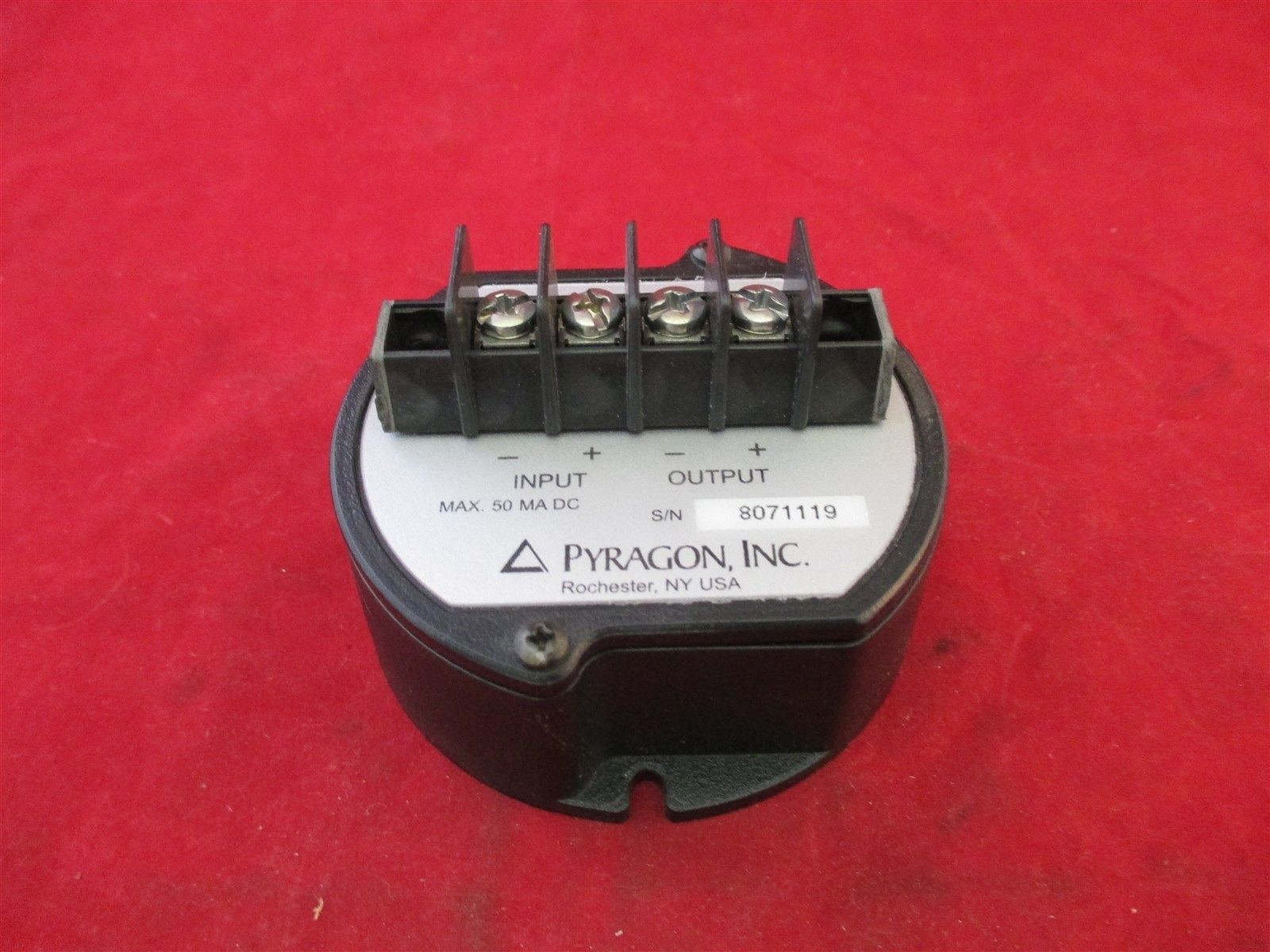 Pyragon Model 10 AUTO Isolator new
