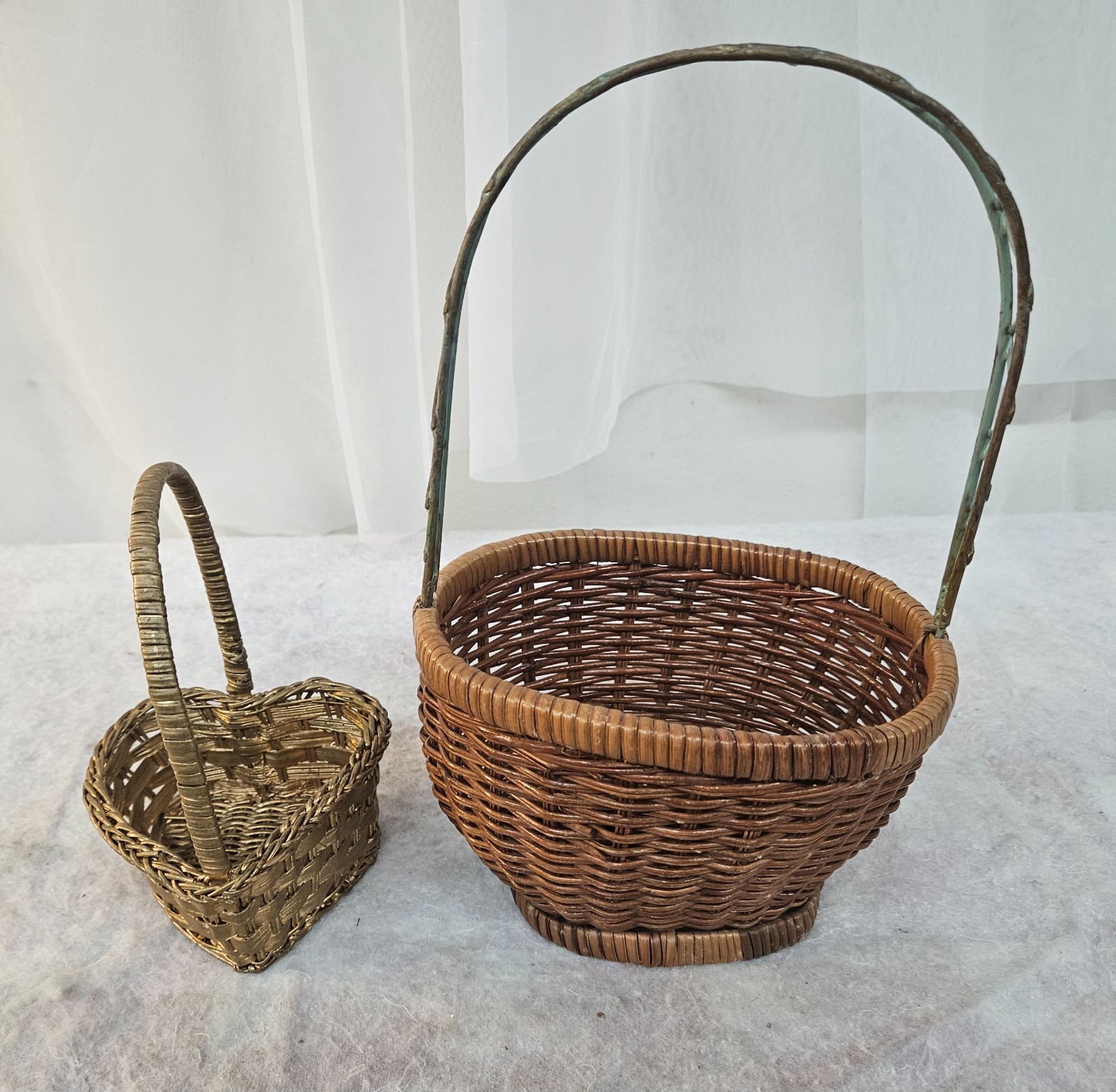 Pair of Wicker or Rattan Small Baskets Pair