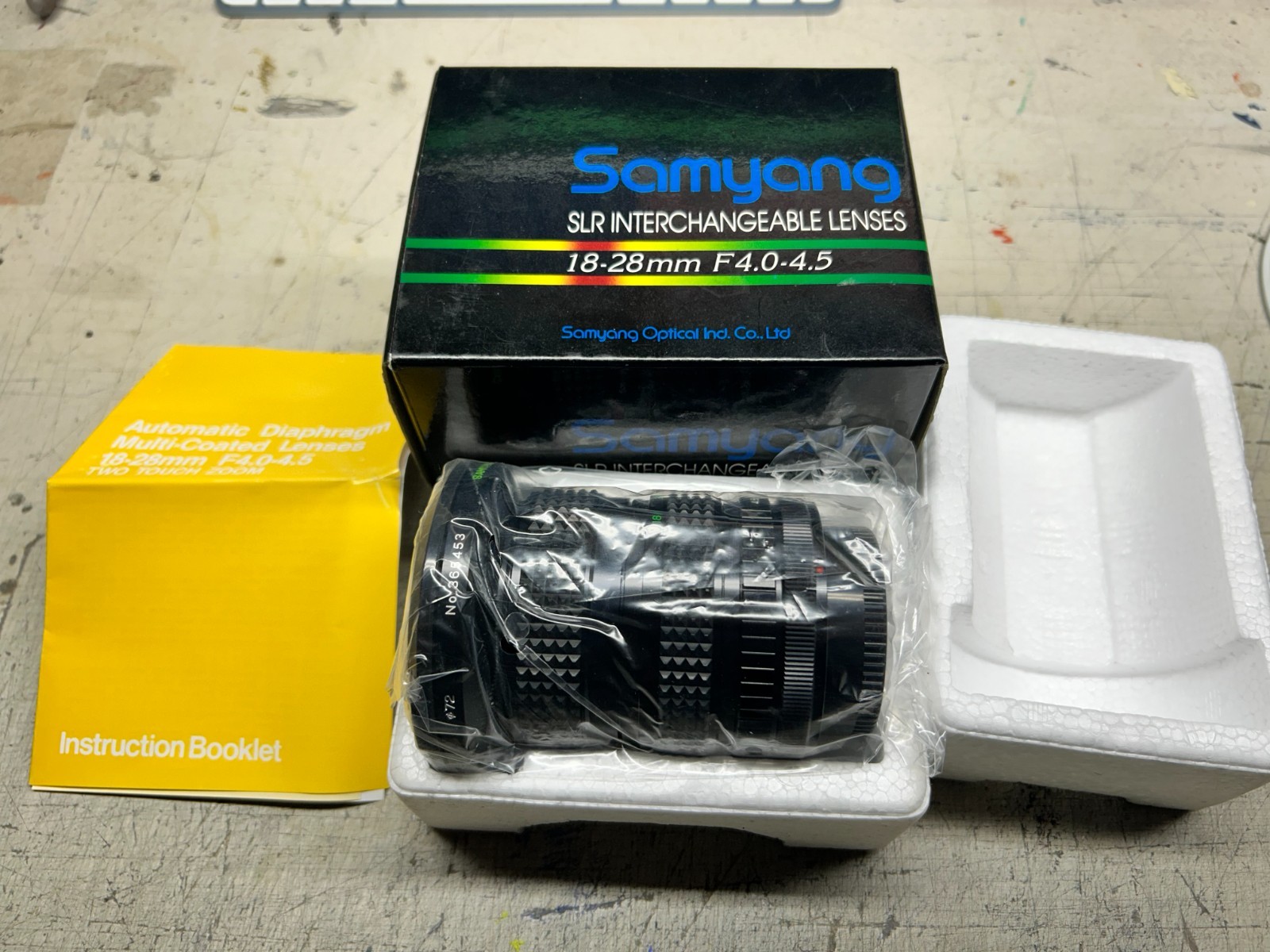 Vintage Samyang SLR 18-28 mm F4.0-4.5 interchangable Camera Lense New Old Stock