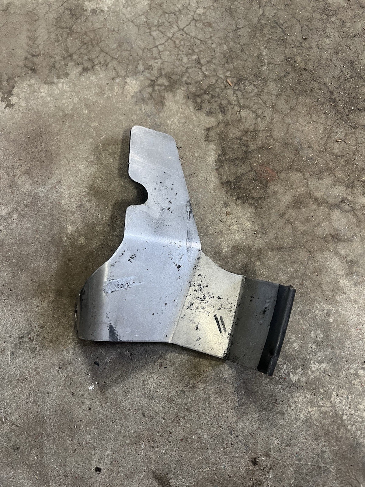 Arctic Cat Used OEM Actuator Shield 4606-939 F1000 F5 F6 F8 Jaguar Bearcat