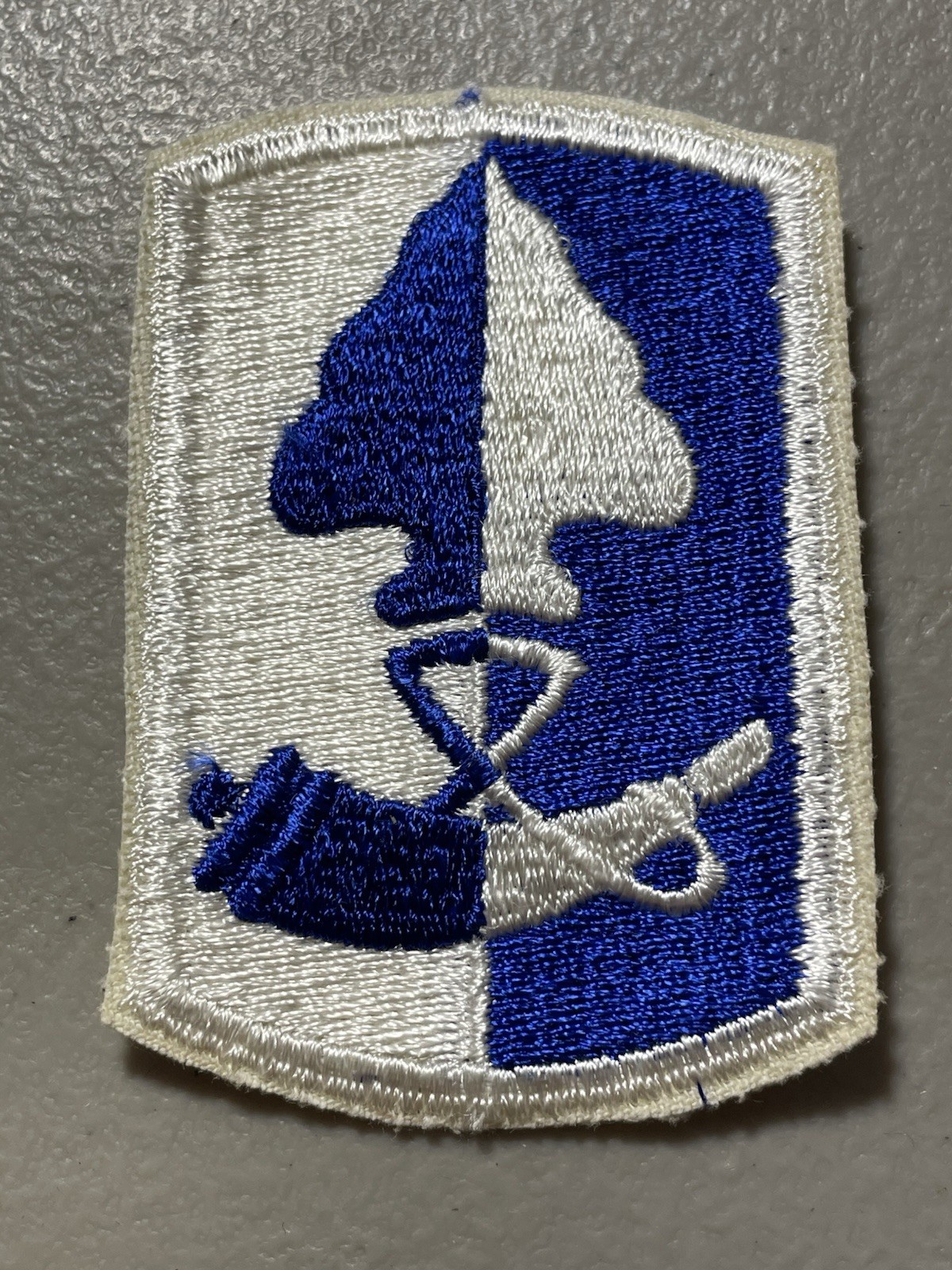 U.S. ARMY 187th INFANTRY BRIGADE PATCH FULL COLOR 1962 VIETNAM C/E #041125-3
