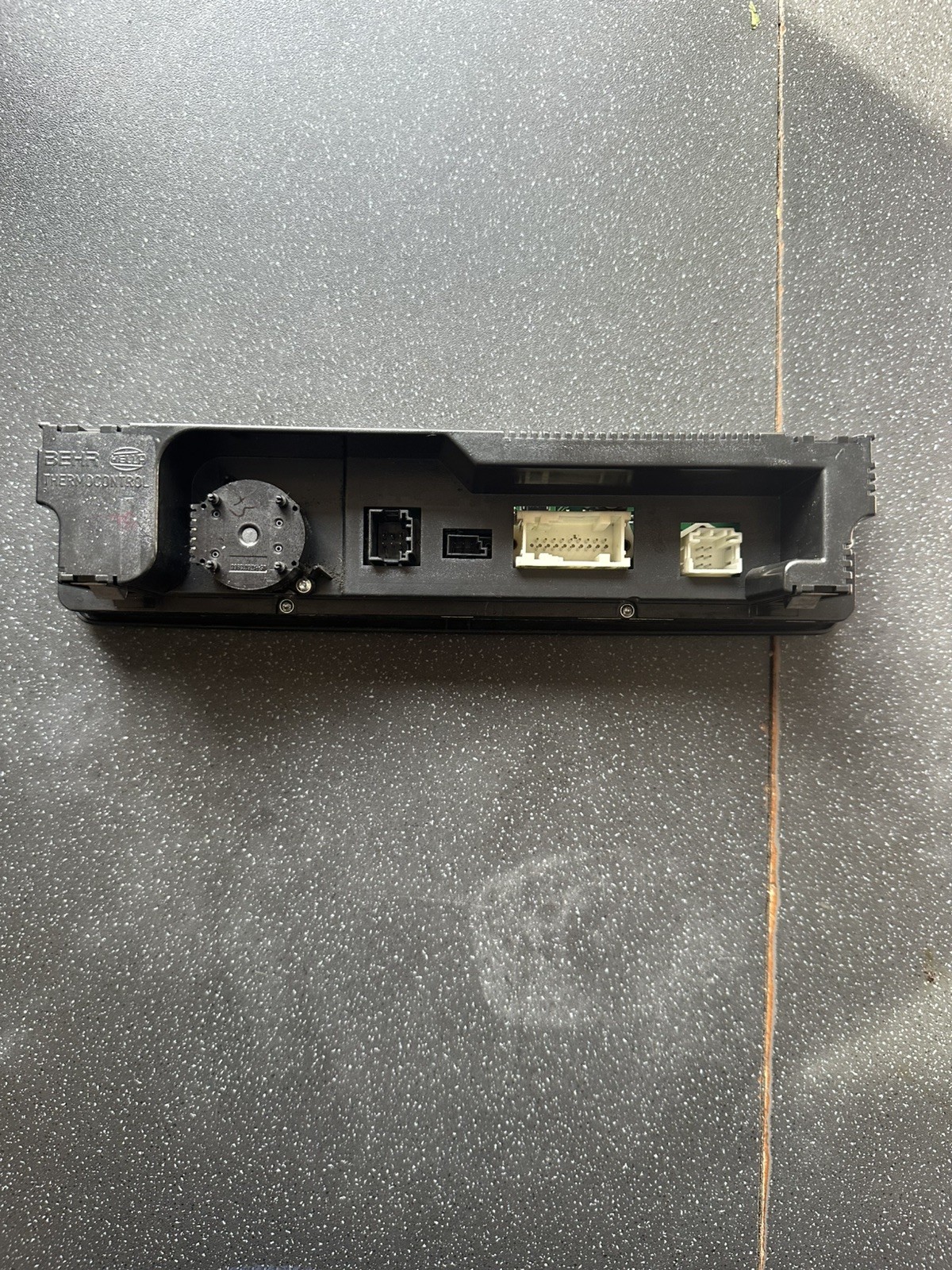 BMW 3 SERIES E46 CLIMATE CONTROL UNIT 6956319