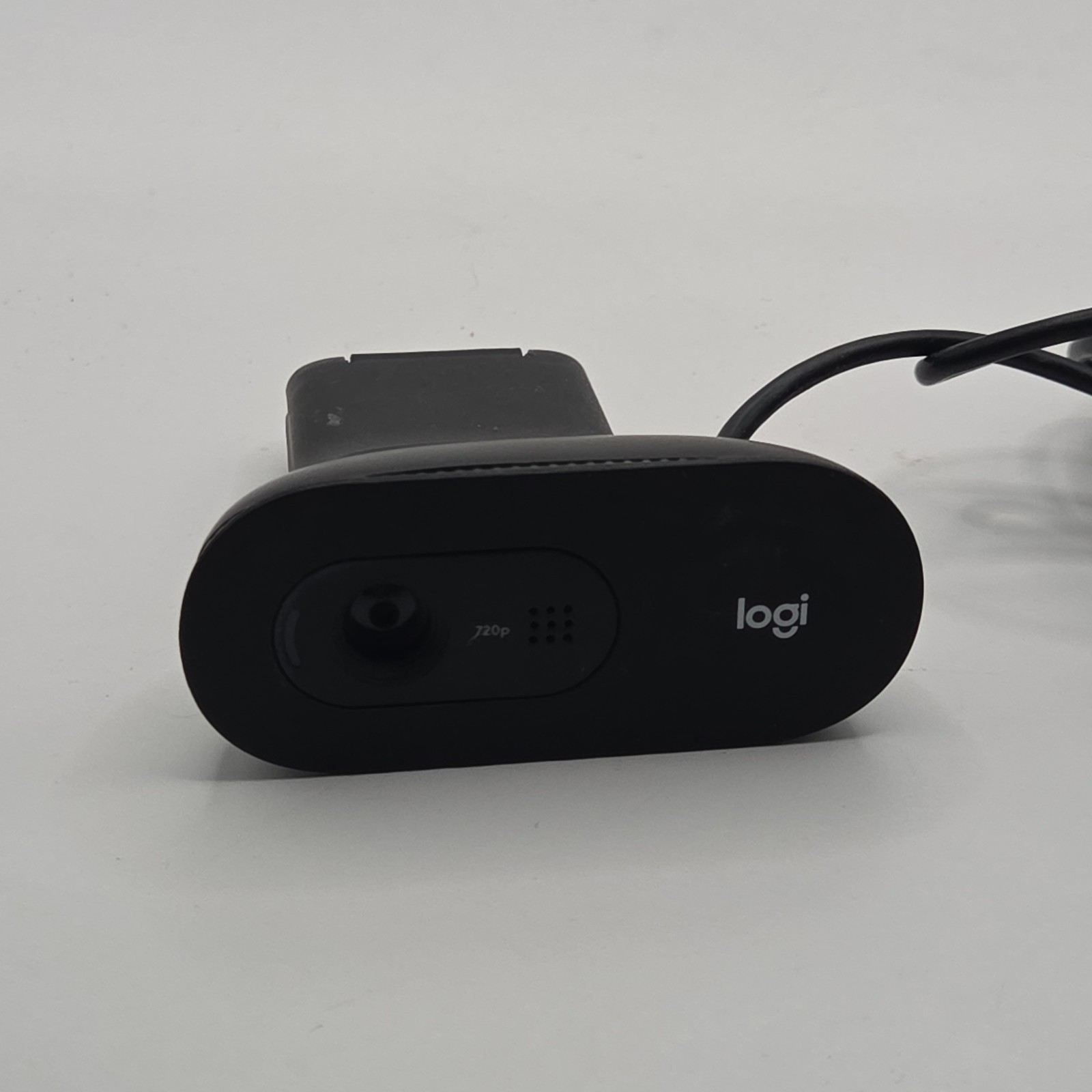 LOGITECH 860-000581 (barely used, clean) Computer Camera WEBCAM
