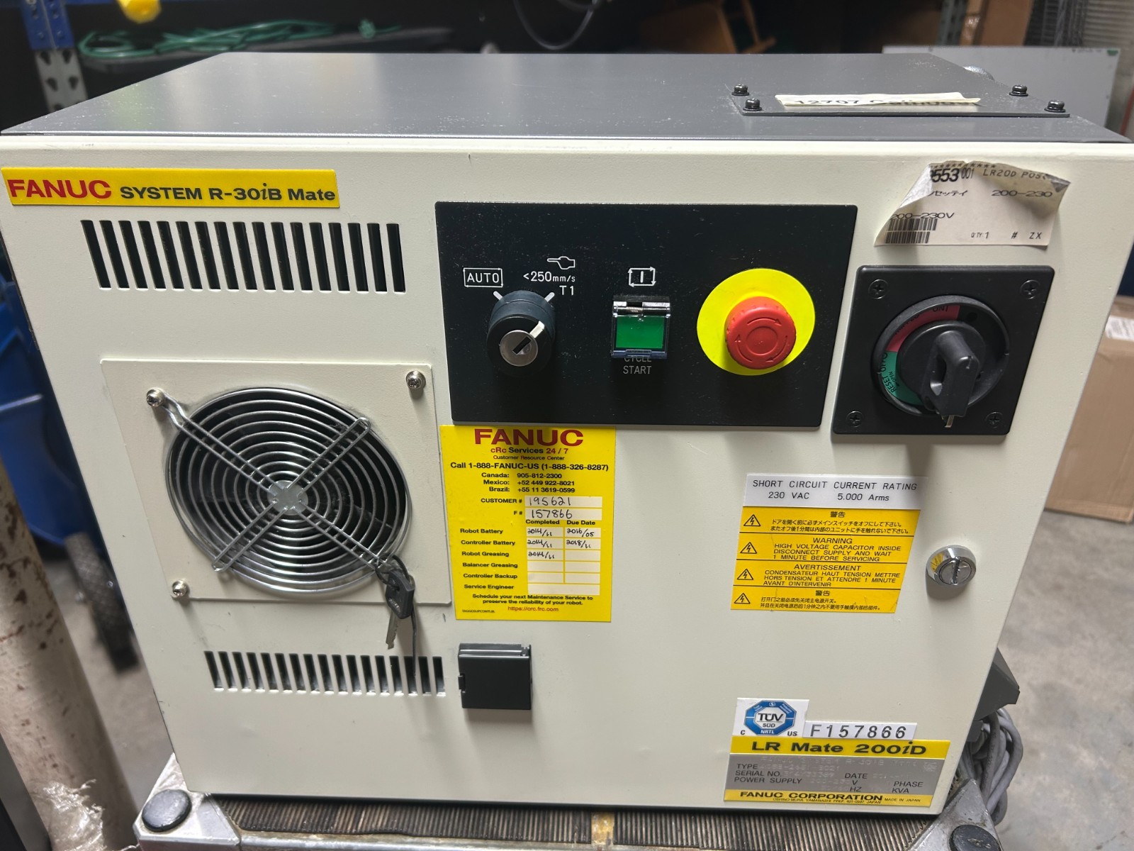 Fanuc LR Mate 200iD w/ R-30iB Controller & i Pendant Handheld unit