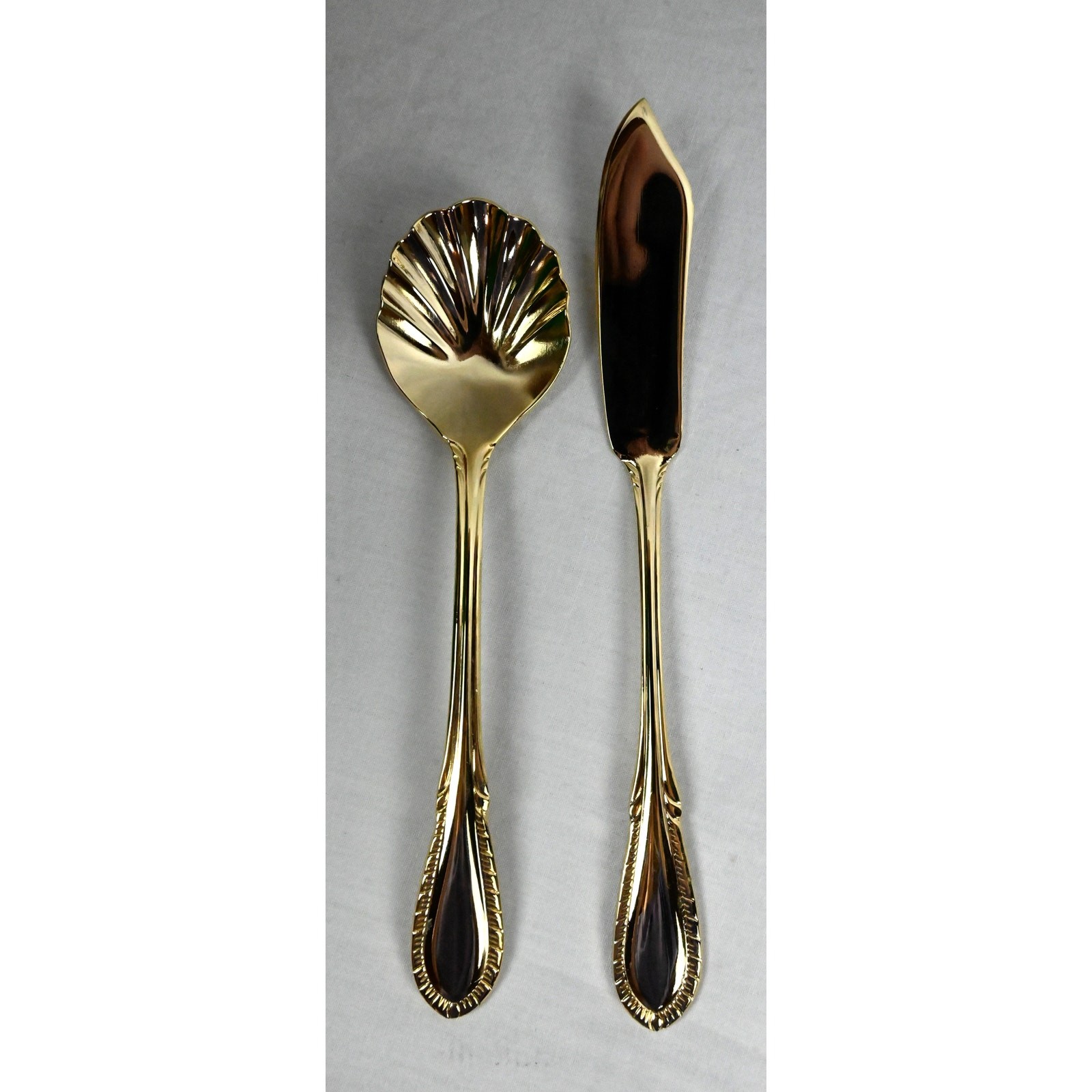 Farberware BREEZE GOLD Pattern Gold Electroplate 64 PC Flatware Set w/ Box