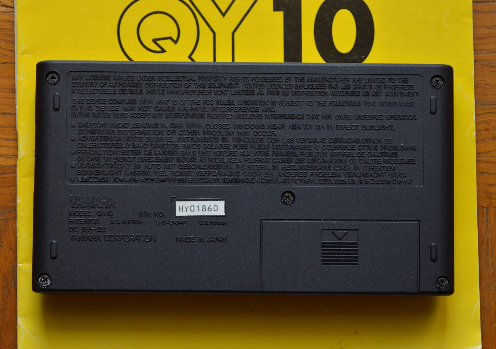 Yamaha QY10 MIDI Sequencer Drum Machine Synth Korg
