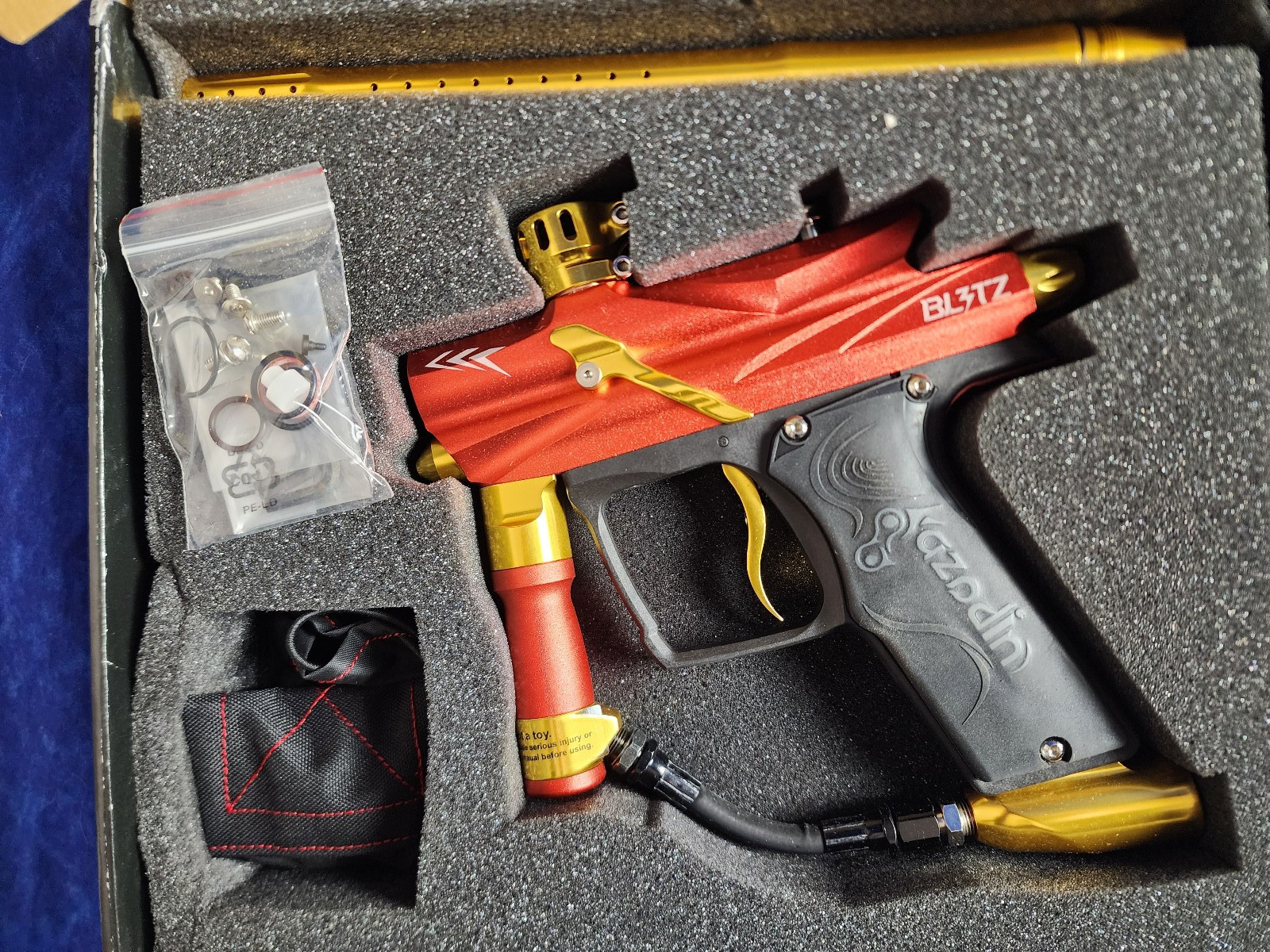 Azodin Blitz 3 Paintball Marker Gun Red/Gold