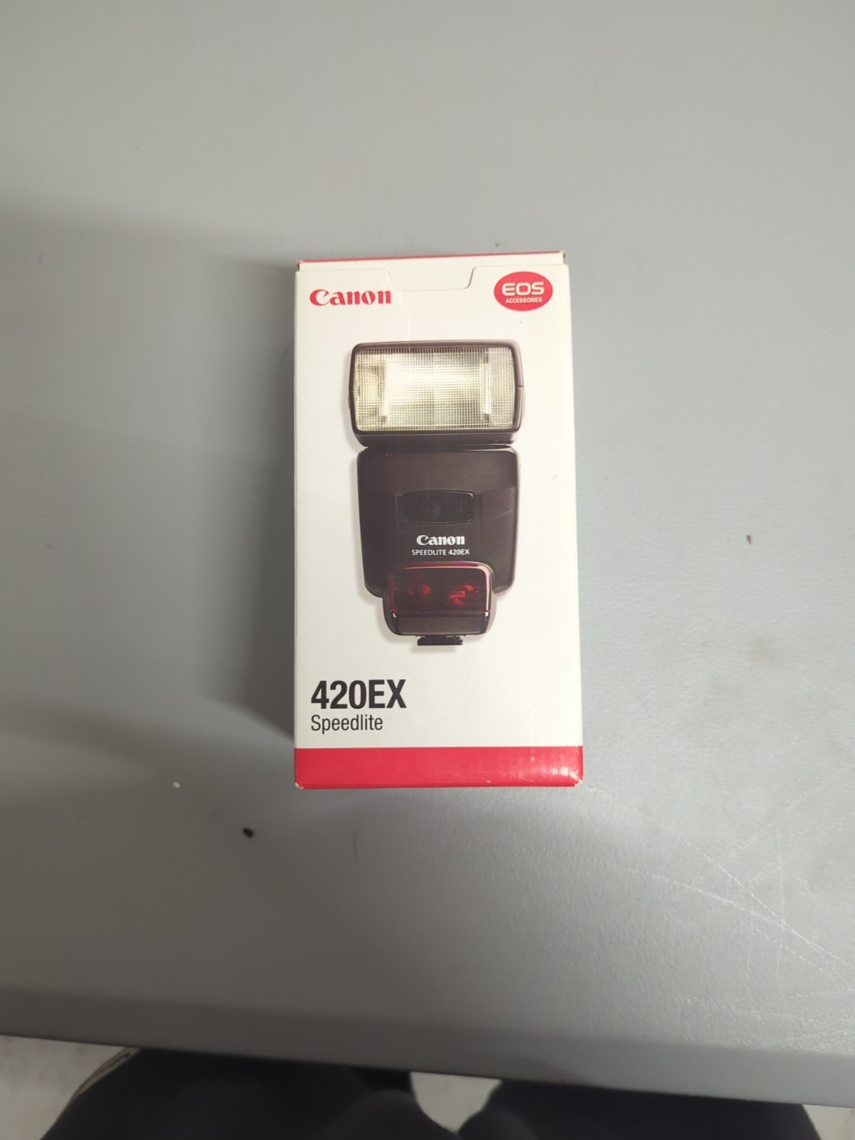Canon Speedlite 420EX Universal Hot Shoe Mount FLASH with original box
