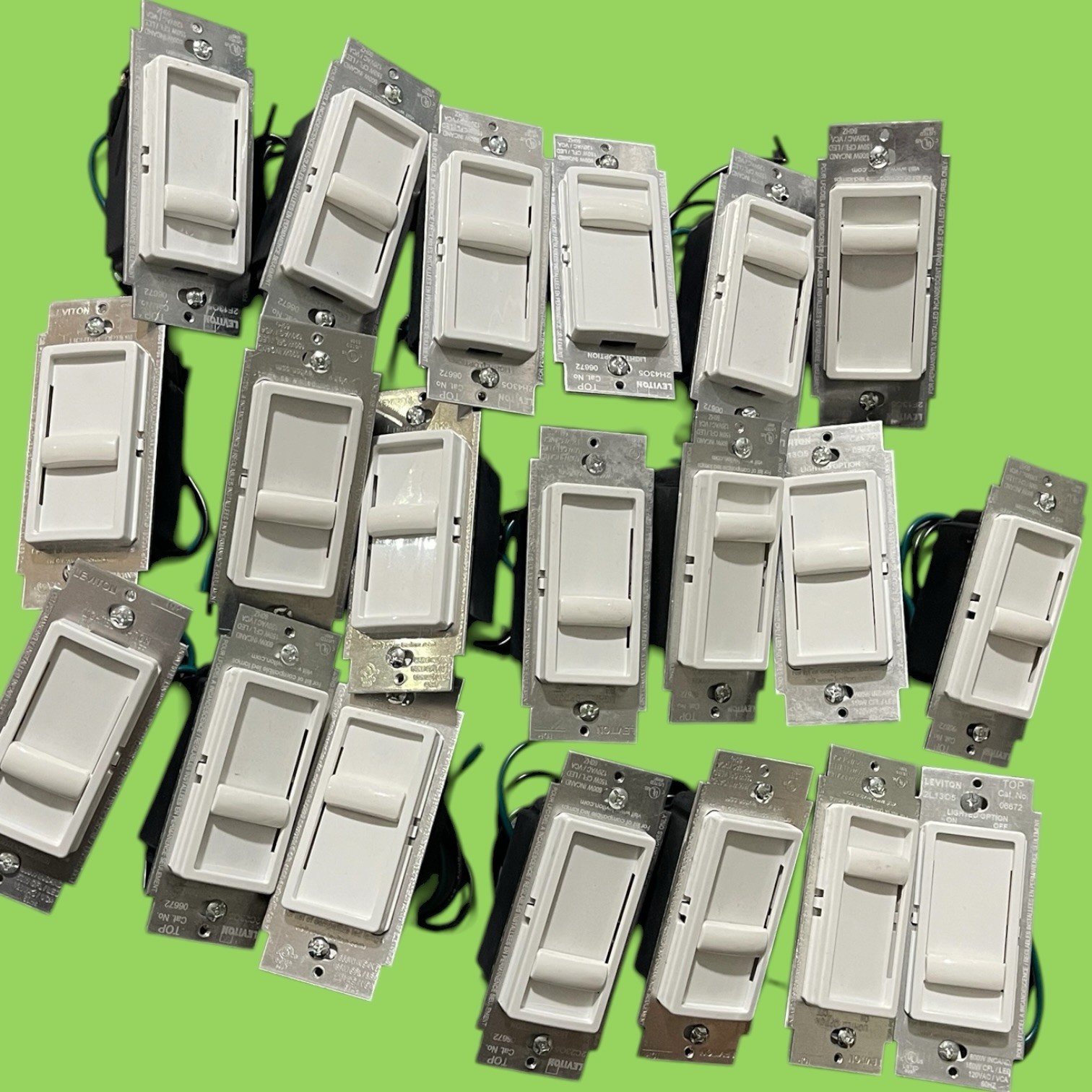 Leviton SureSlide White Dimmer Switch (LOT Of 20) II