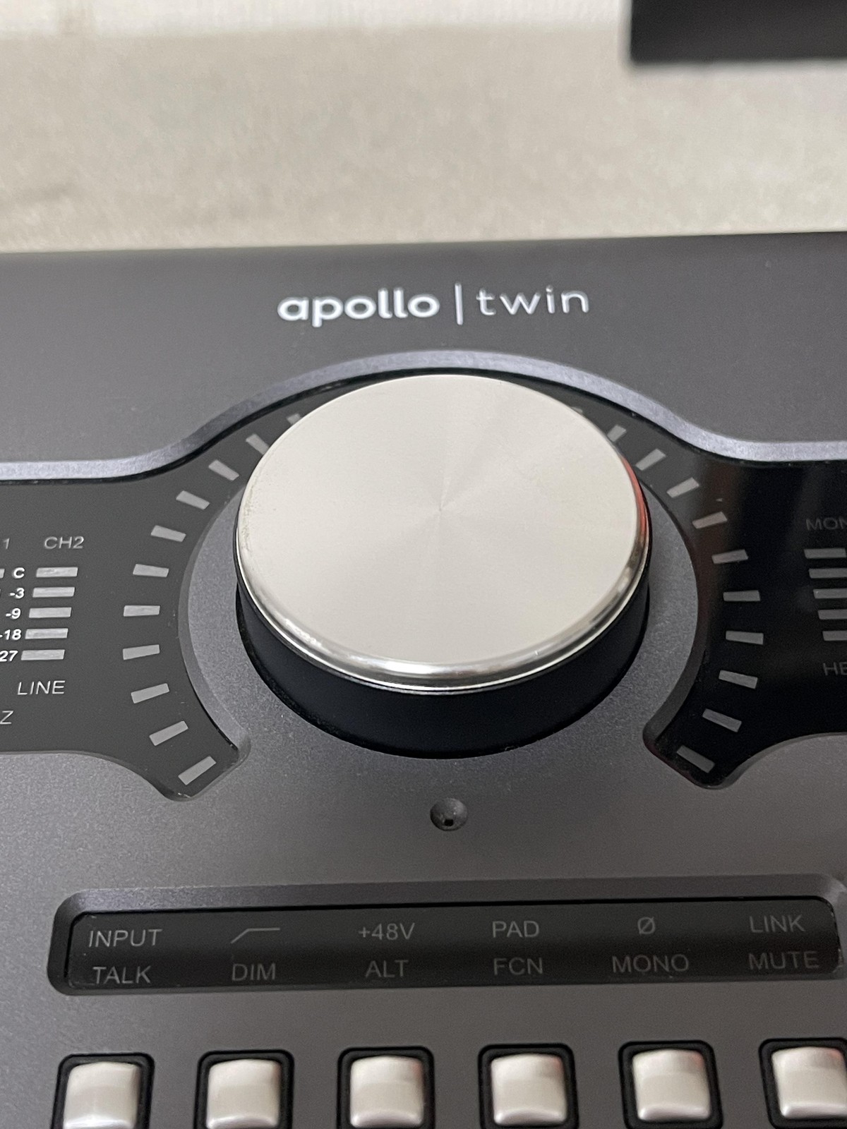 Universal Audio Apollo Twin MKII Quad Core Thunderbolt Audio Interface UAD-2