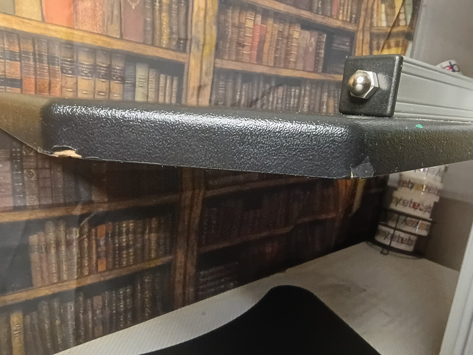Ergo Kangaroo Desk Top (Damaged) (Incomplete)