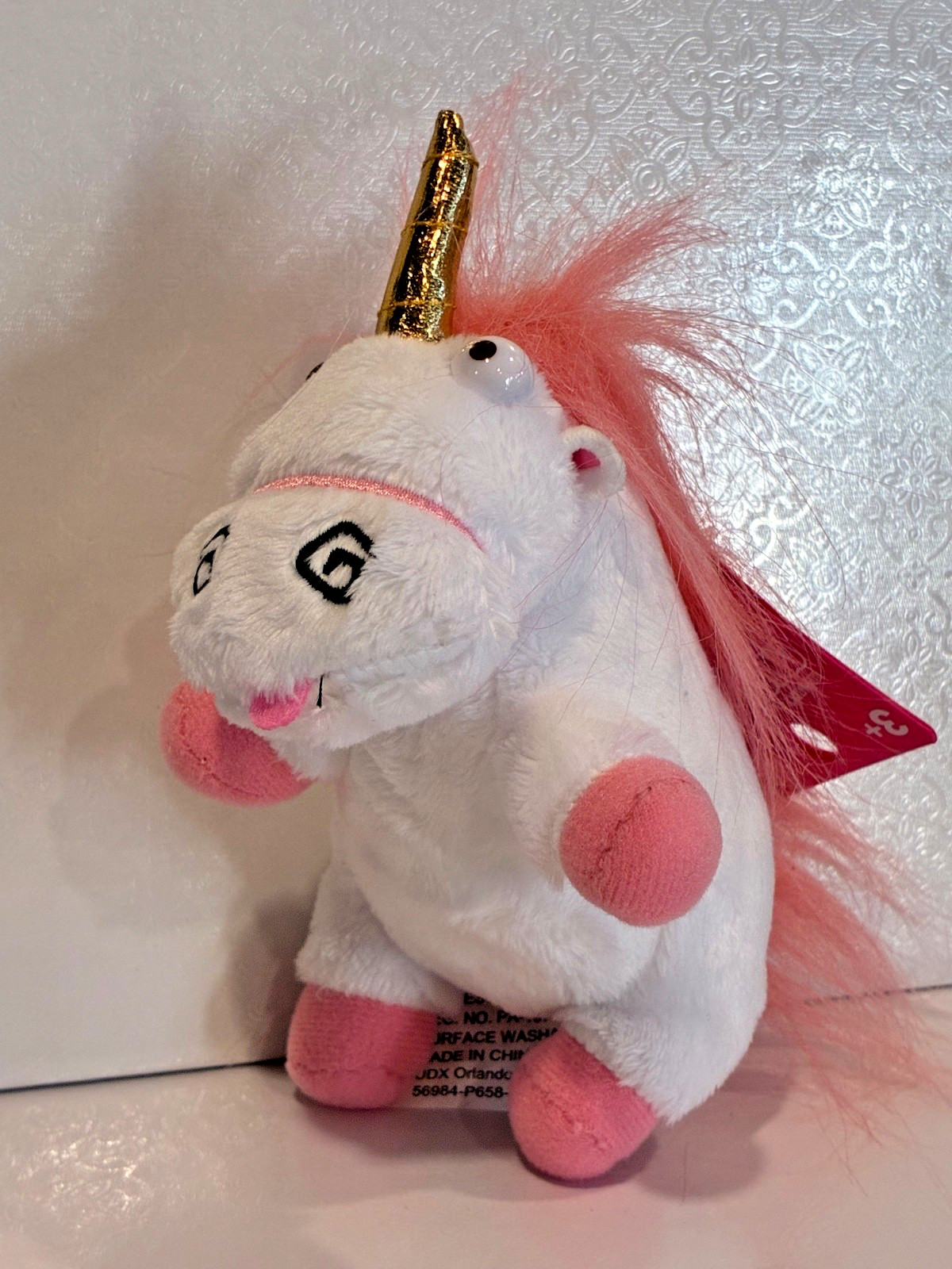 2026 Universal Studios Fluffy Unicorn 5” Plush Keychain Despicable Me New