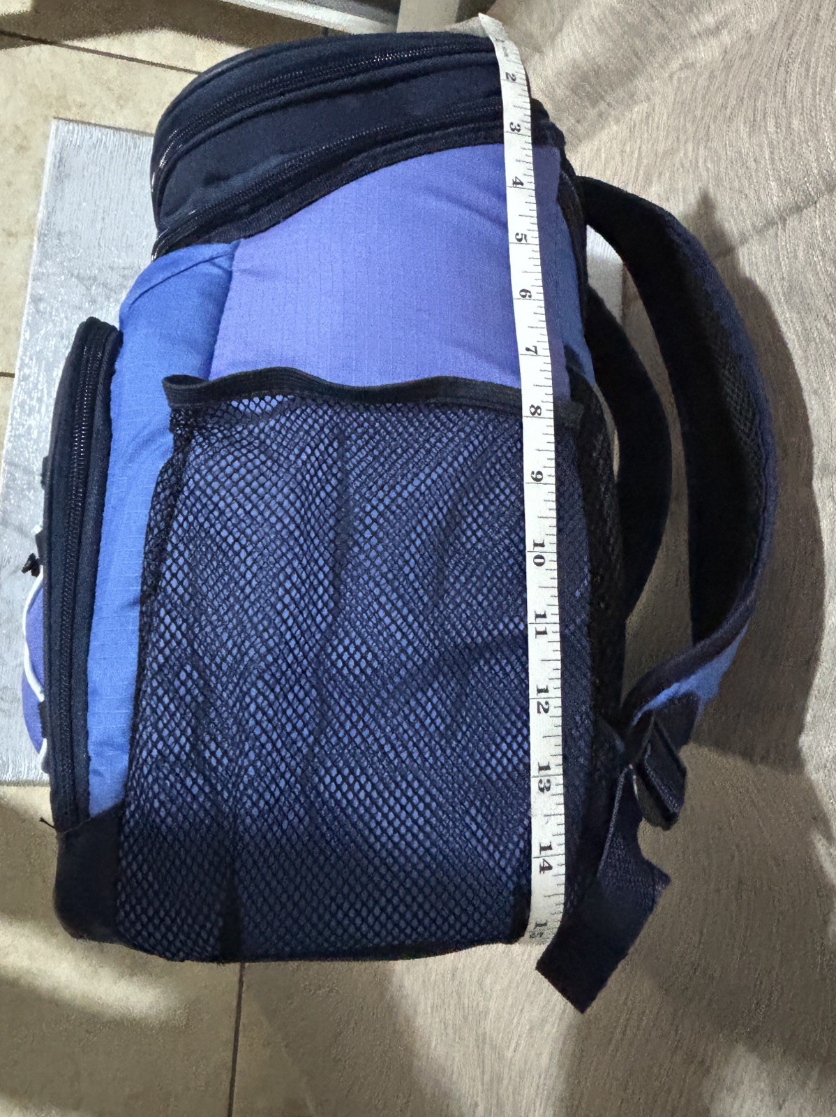 Igloo Maxcold Cooler Bag Hard-Top Backpack 28 Cans Capacity BLUE*GUC