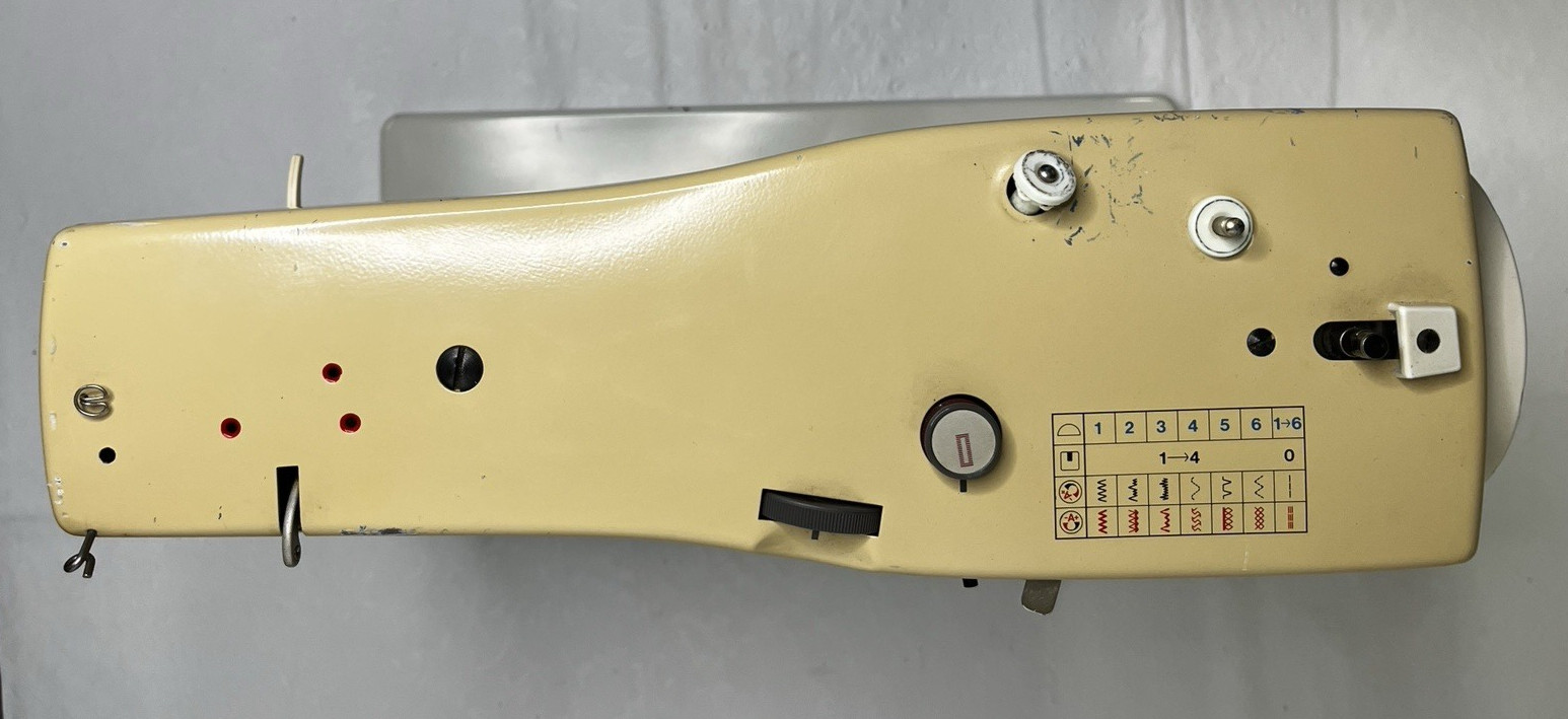 ELNA TSP 72c Sewing Machine w/Case **For Parts**