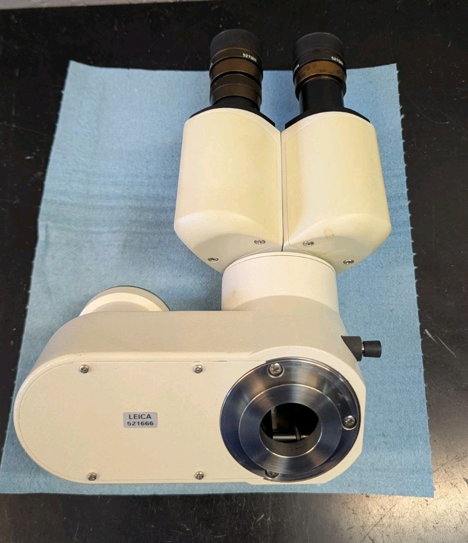 Leica DMIL Trinocular Microscope Head 521666 & 10x/18 Eyepieces