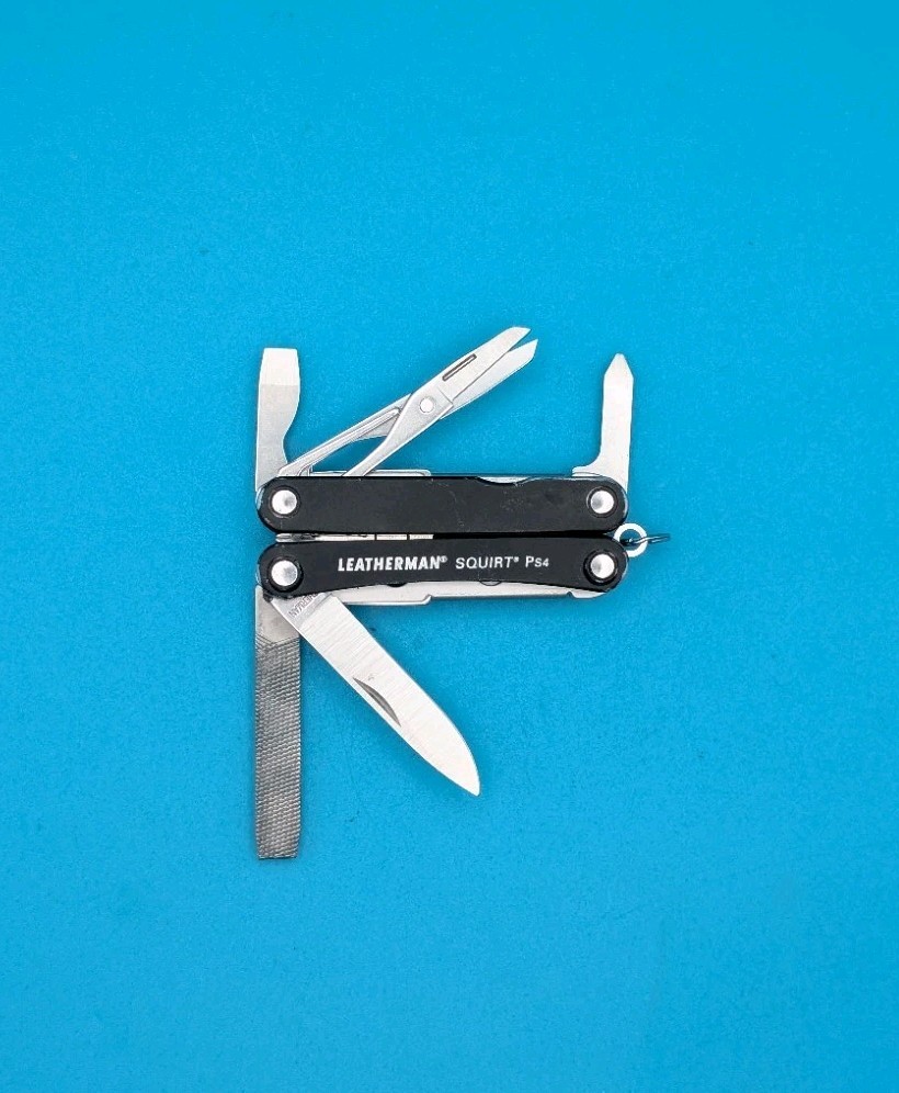 Leatherman SQUIRT PS4 Multi-Tool With Pliers Scissors Knife BLACK!